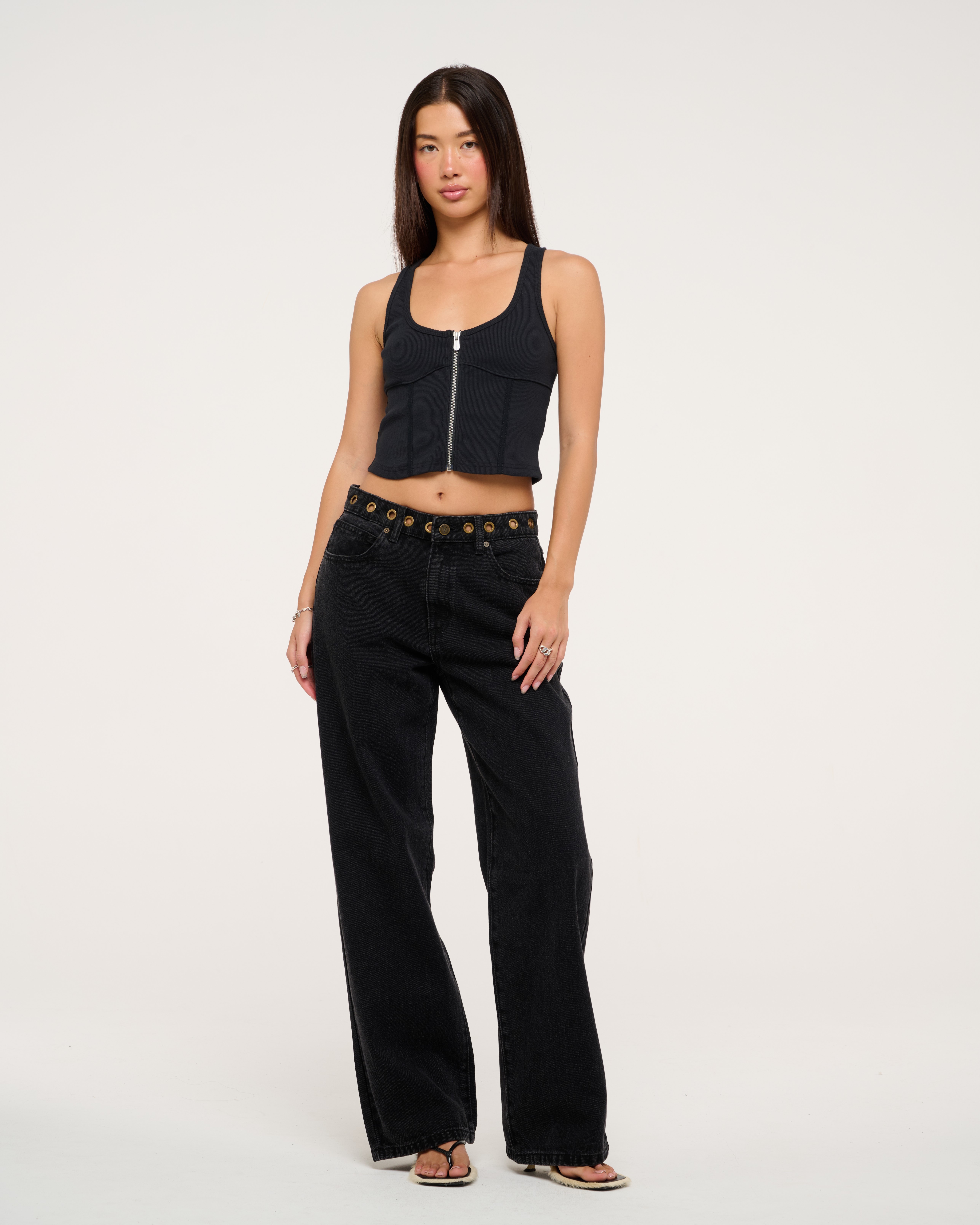 95 Mid Baggy Eyelet Jeans