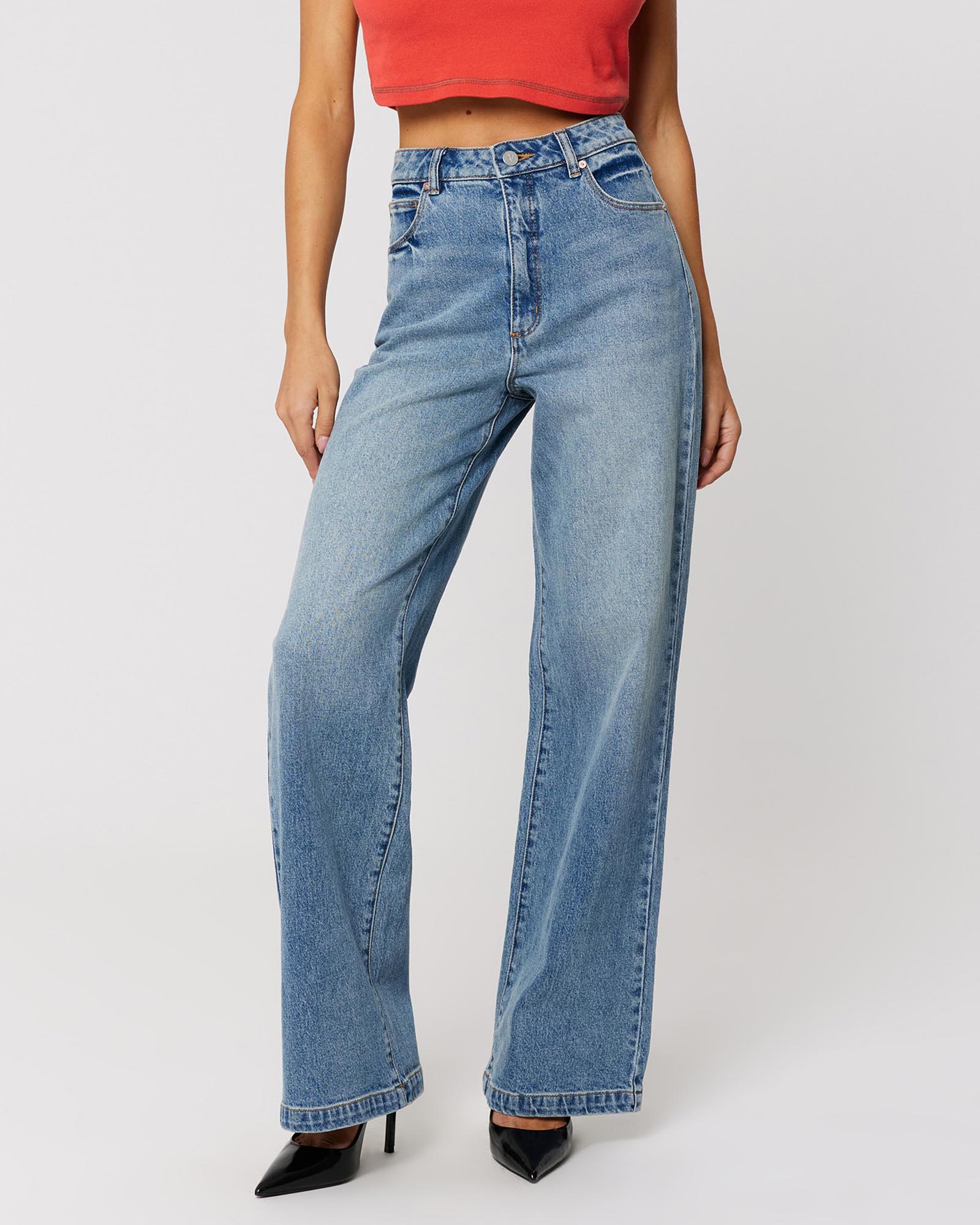 94 Wide Jeans