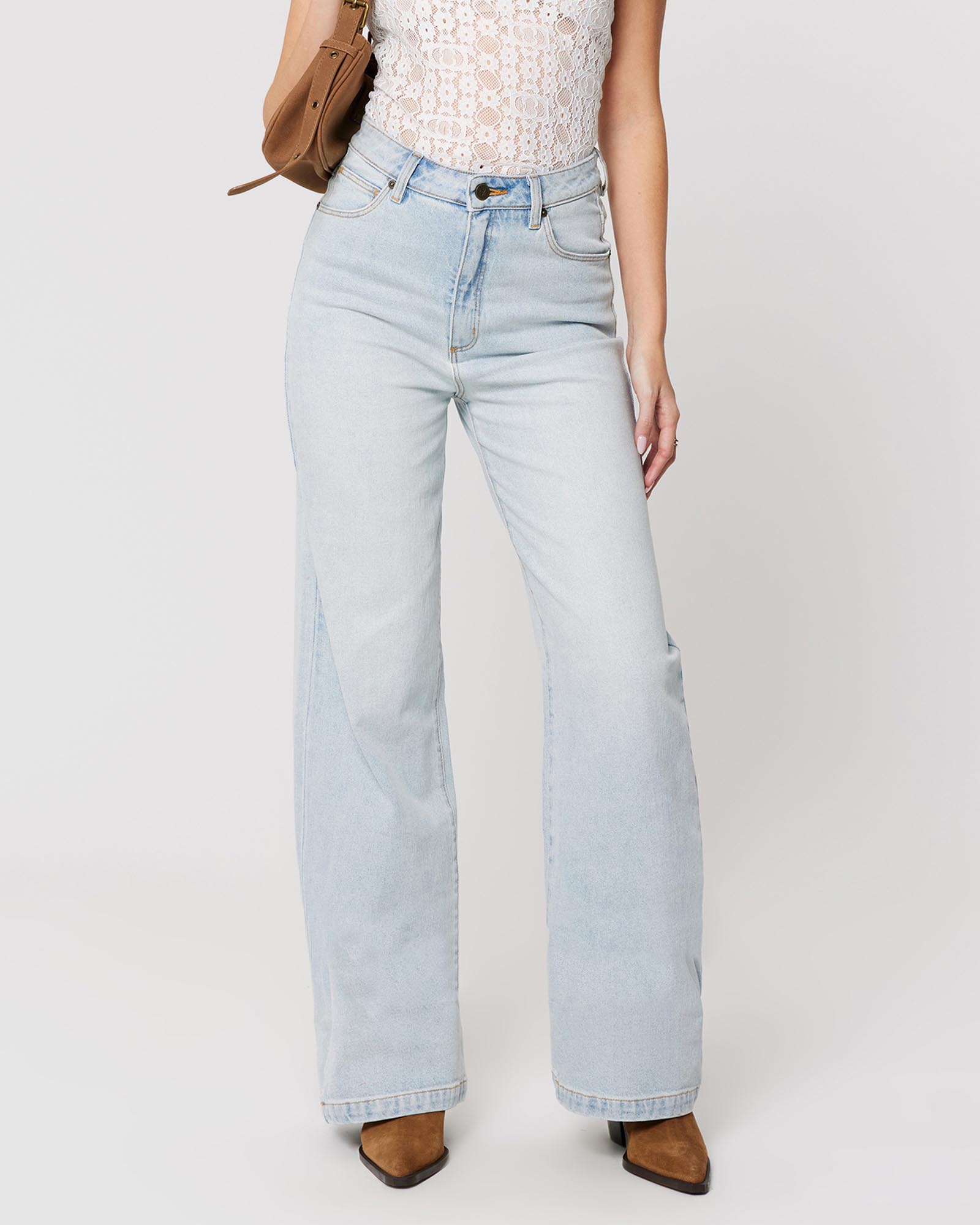 94 Wide Jeans