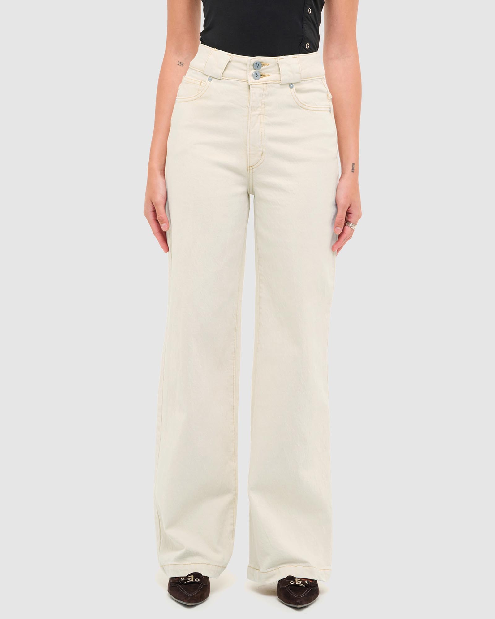 94 Wide Jeans