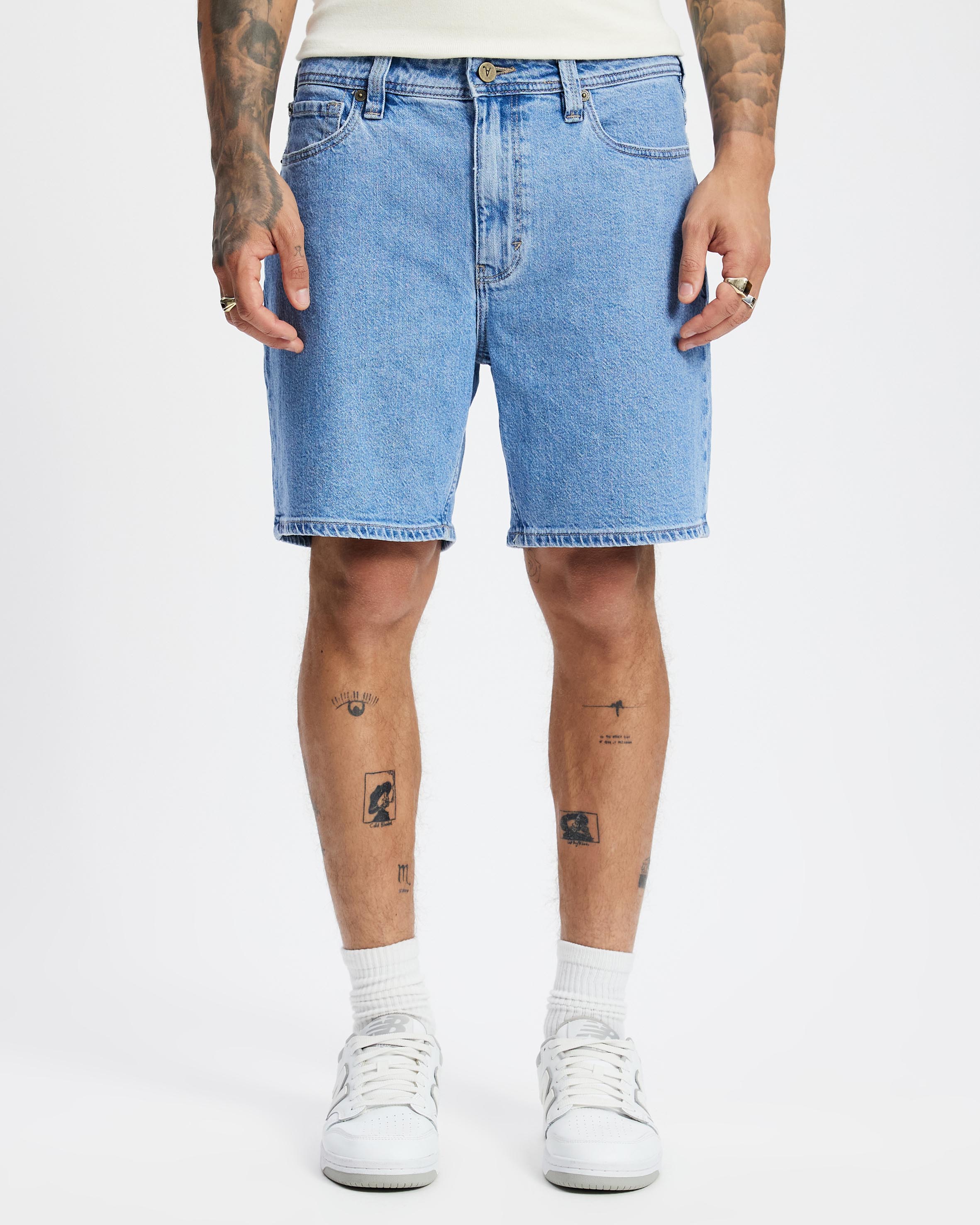 A3 Straight Short Larry