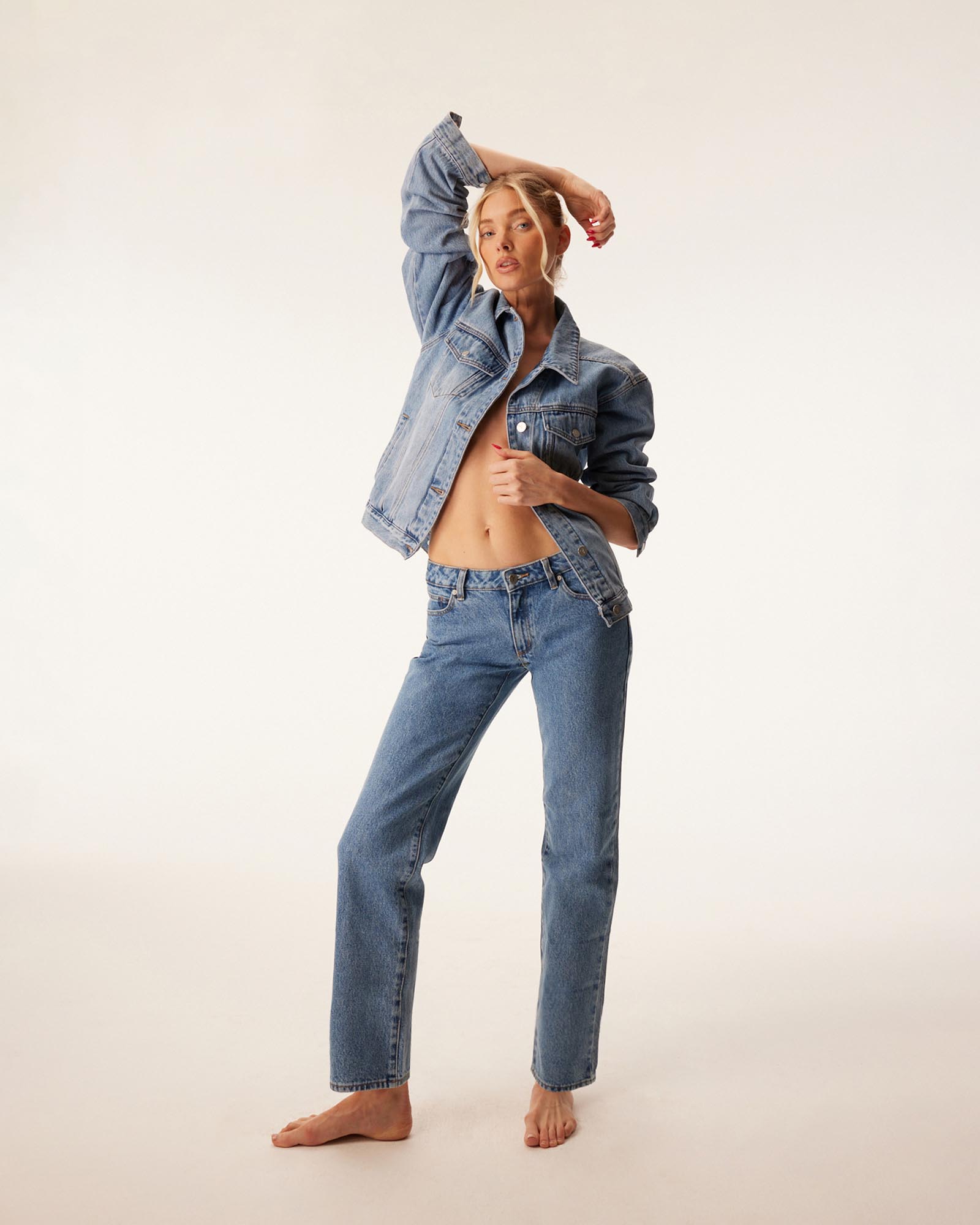 ABRAND FT. ELSA HOSK 99 Low Straight Jeans