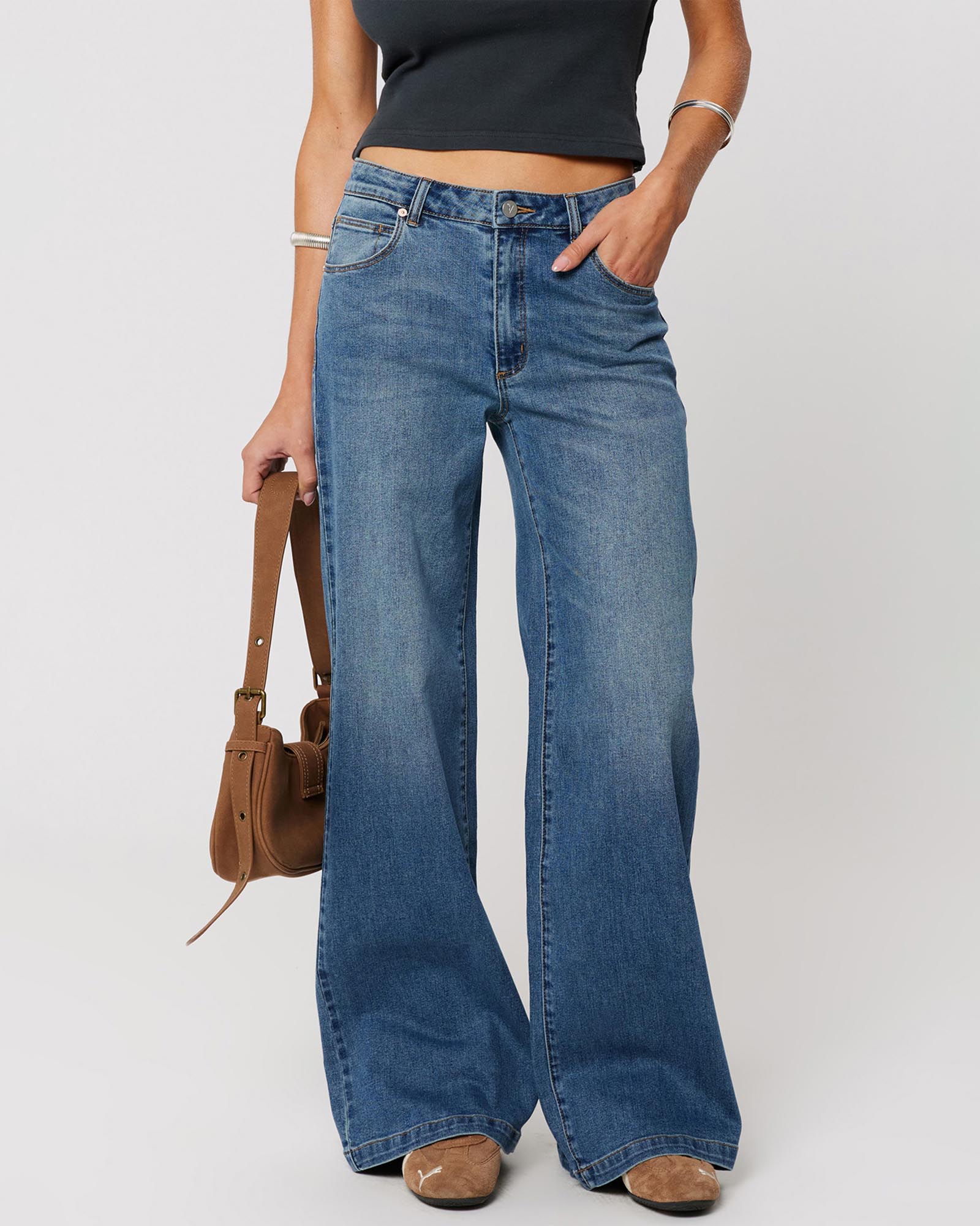 95 Mid Wide Jeans
