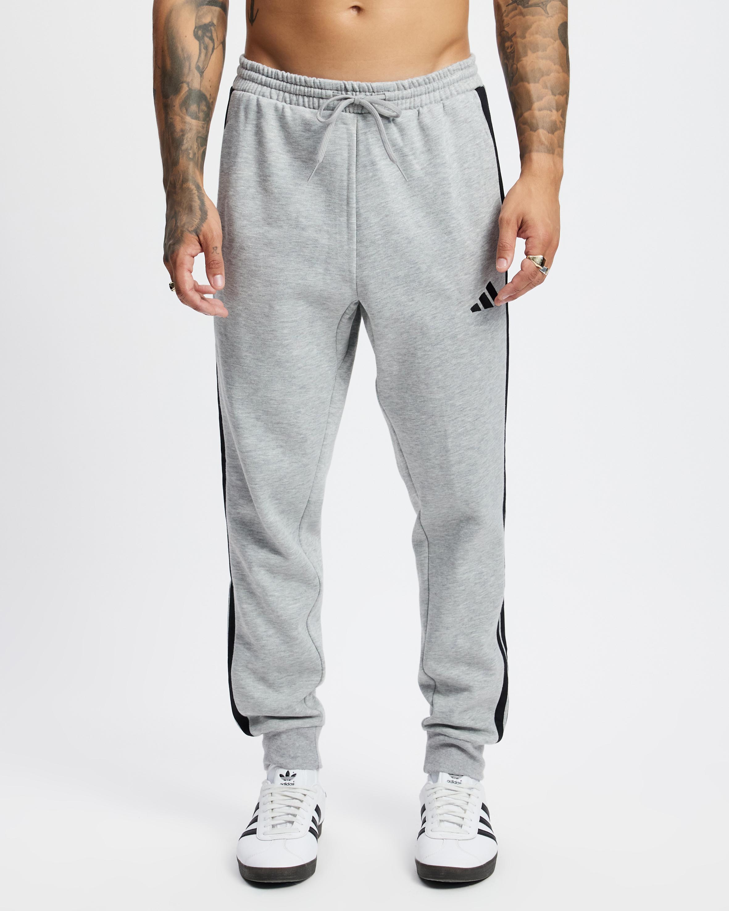 Essentials 3-Stripes Fleece Pants