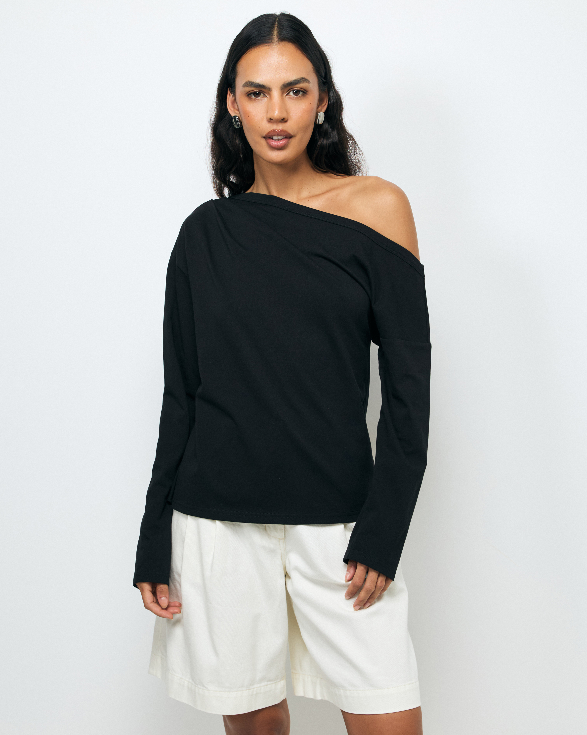 Caia Off Shoulder Long Sleeve T-Shirt
