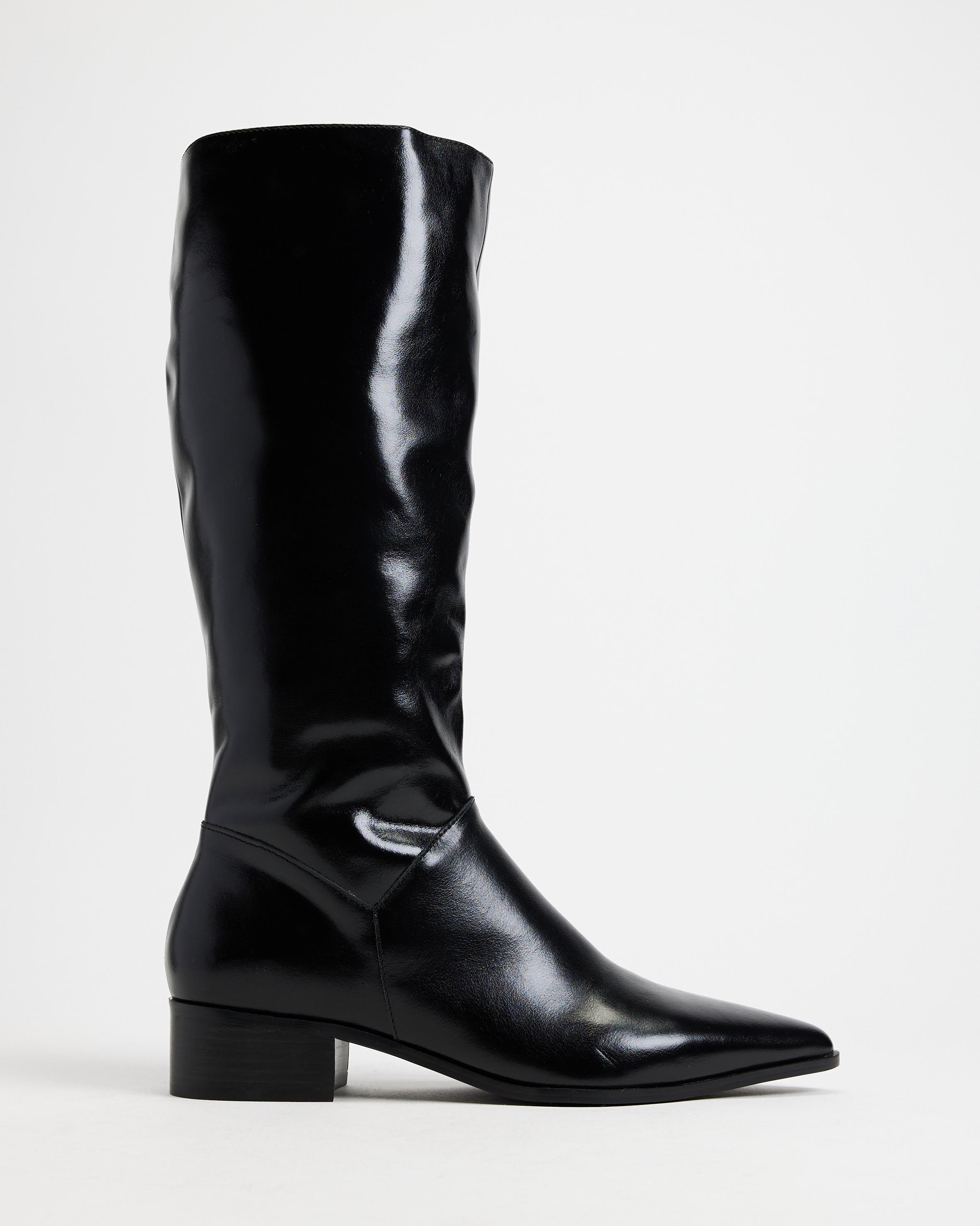 Raf Flat Riding Boots