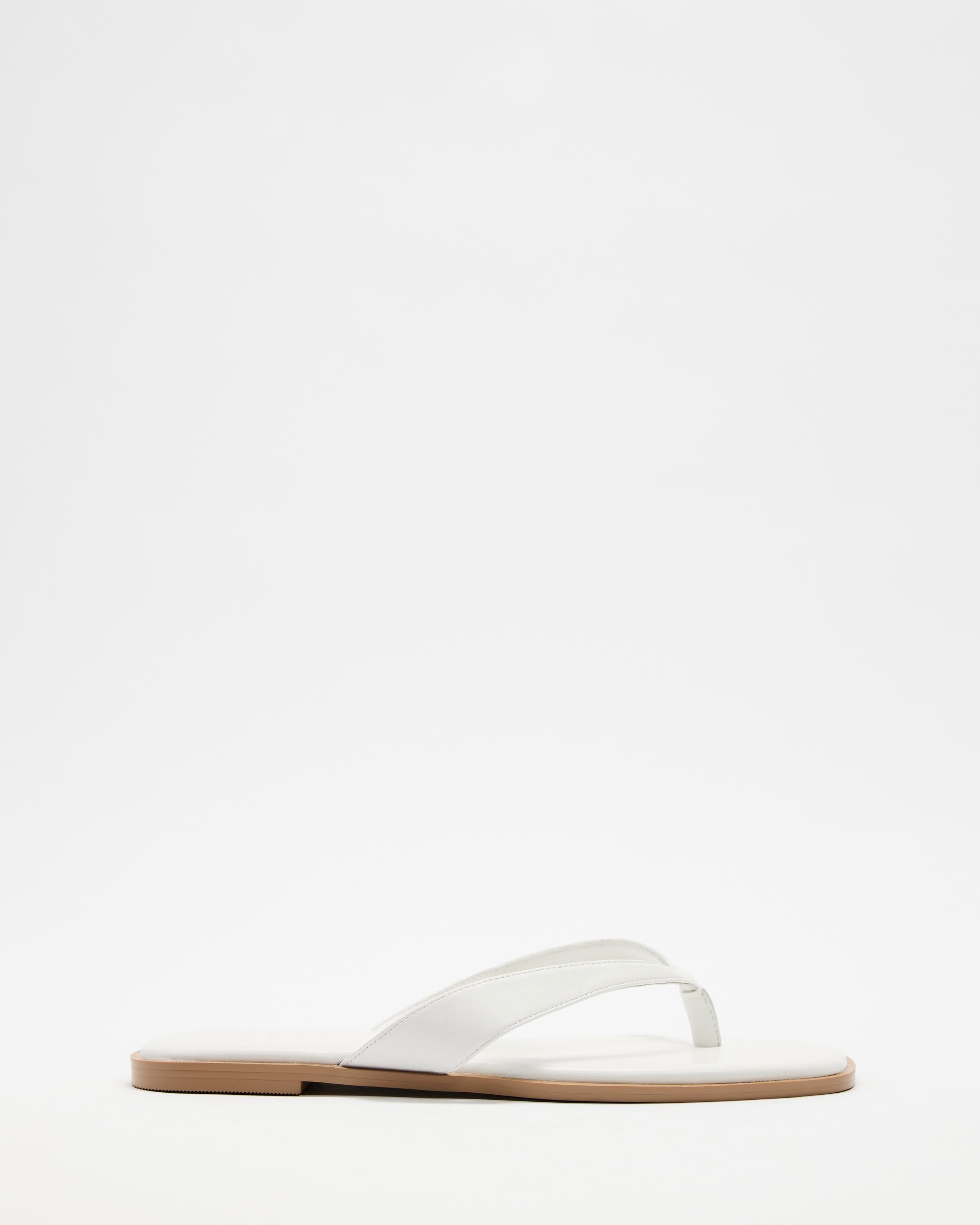 Flat Leather Thongs
