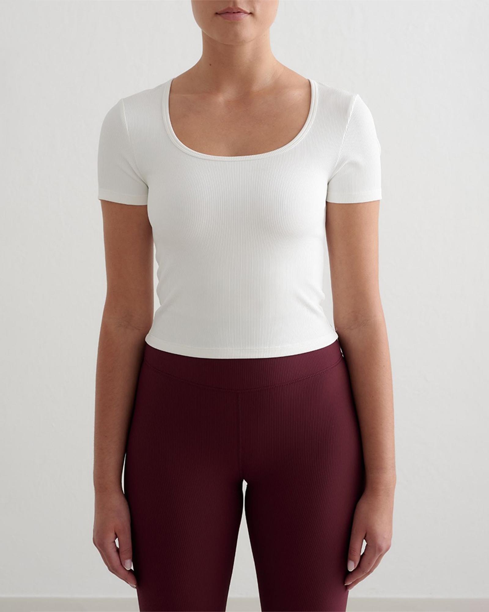 Ribbed Performance Short Sleeve Top
