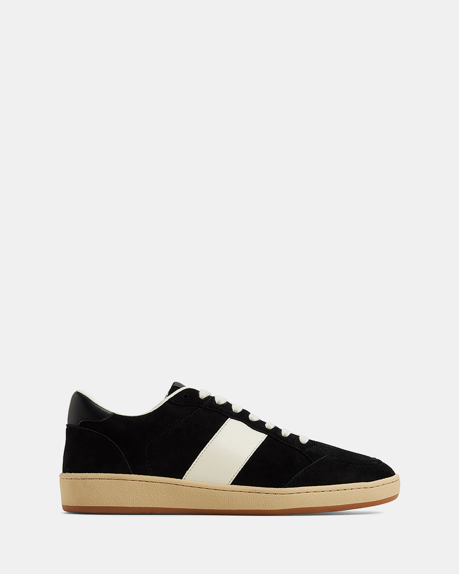 Roscoe Sneakers
