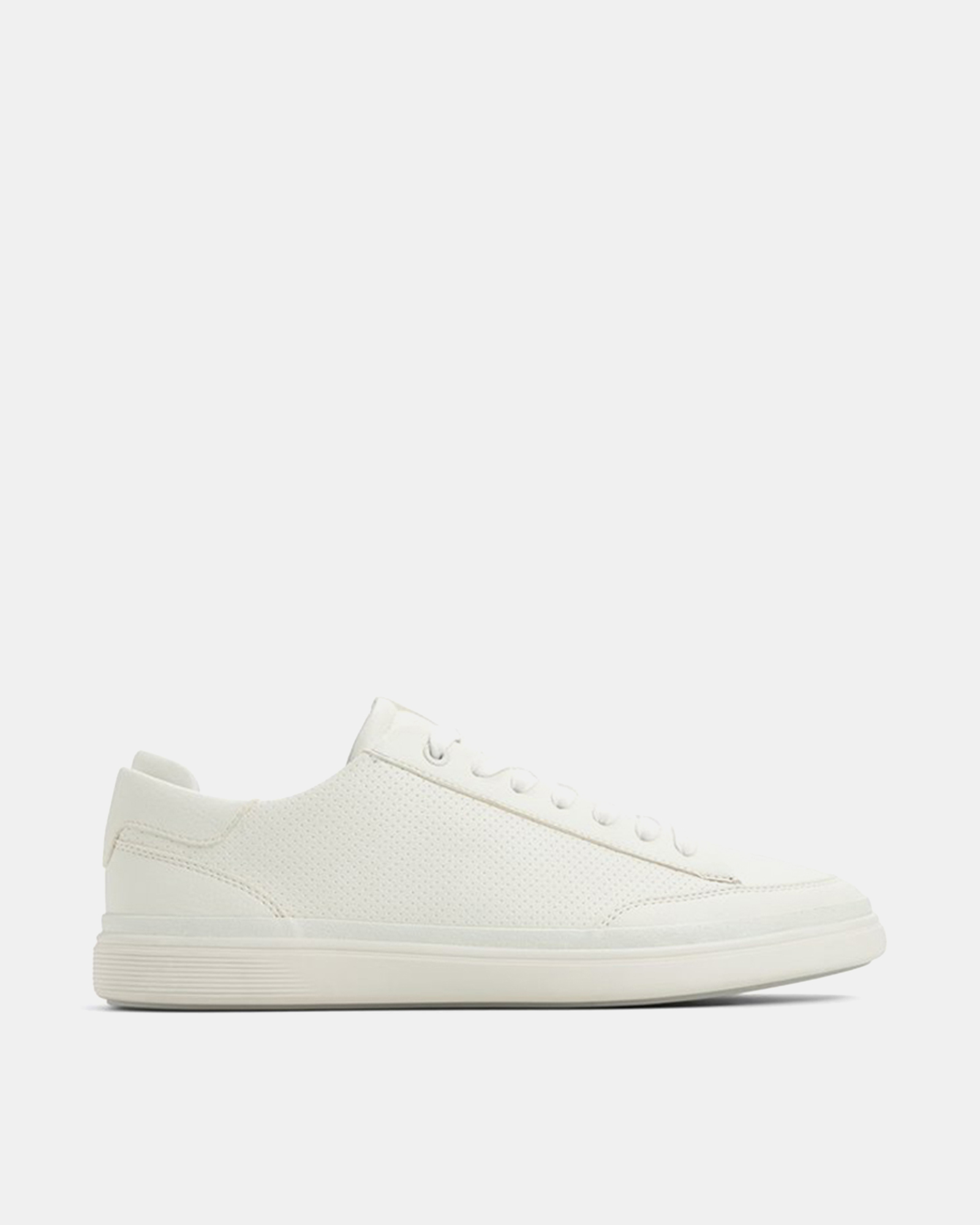 Stepup Sneakers