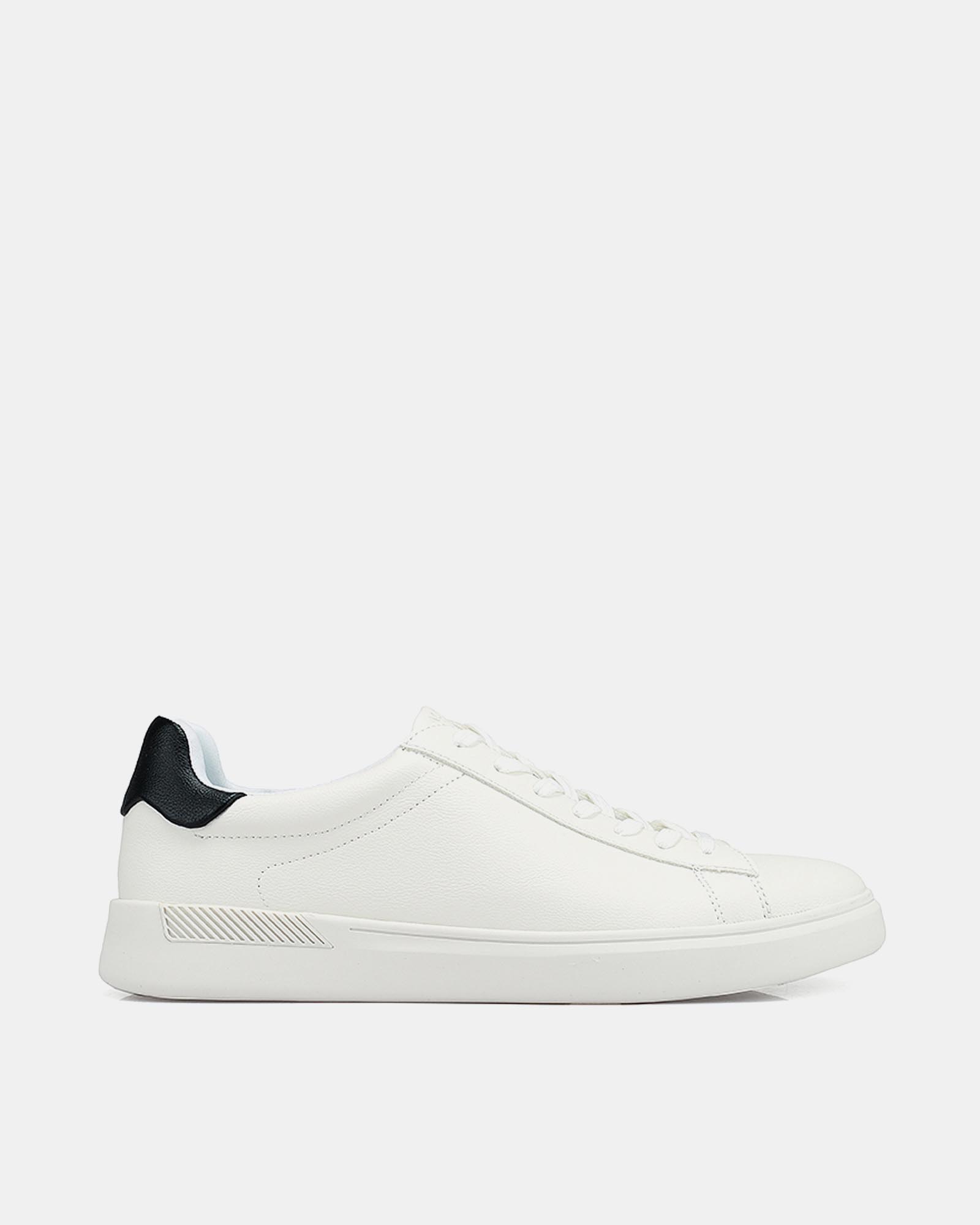 Coolspec Sneakers