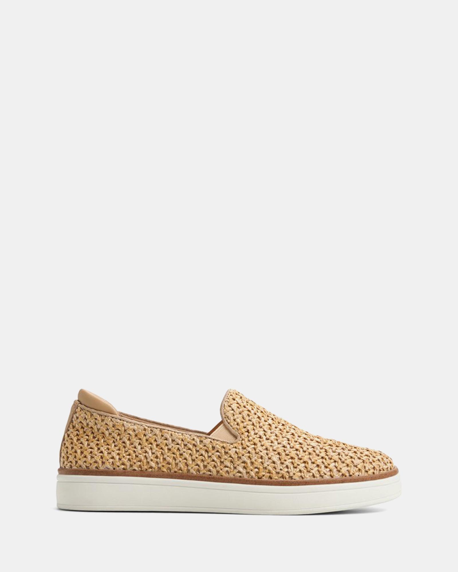 Sallivian Slip Ons