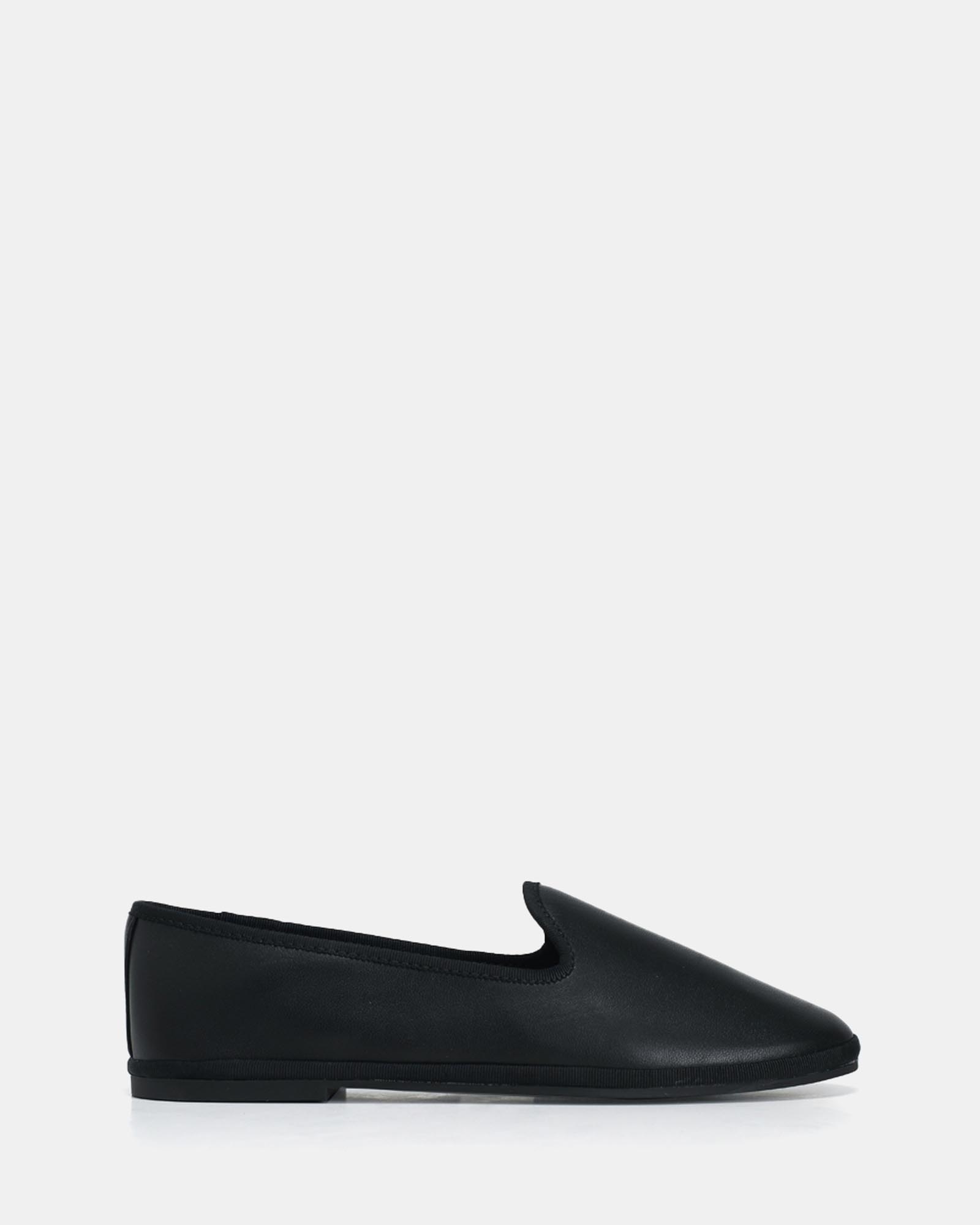 Aurabelle Ballerina Flats