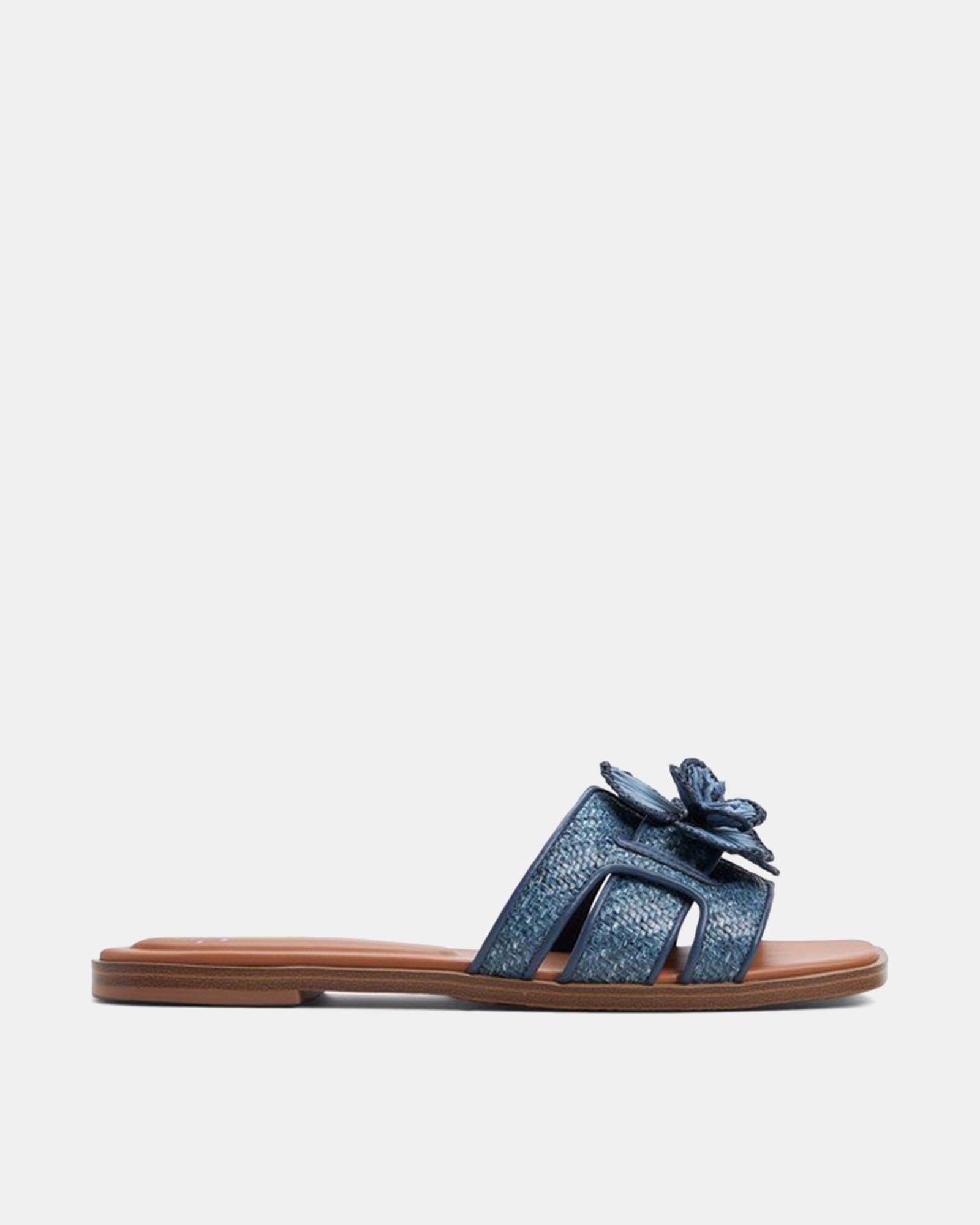 Seaflower Slip On Sandals
