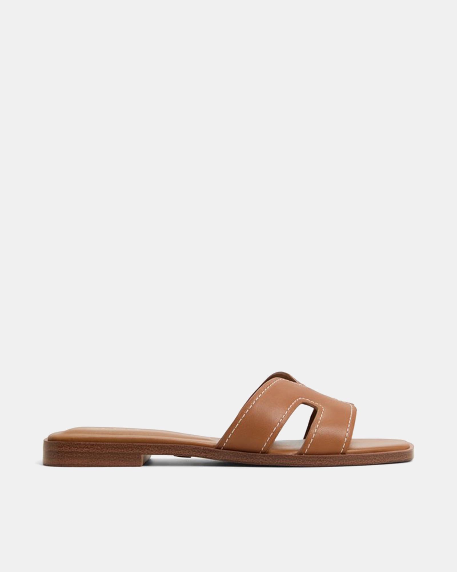 Itsandal Sandals