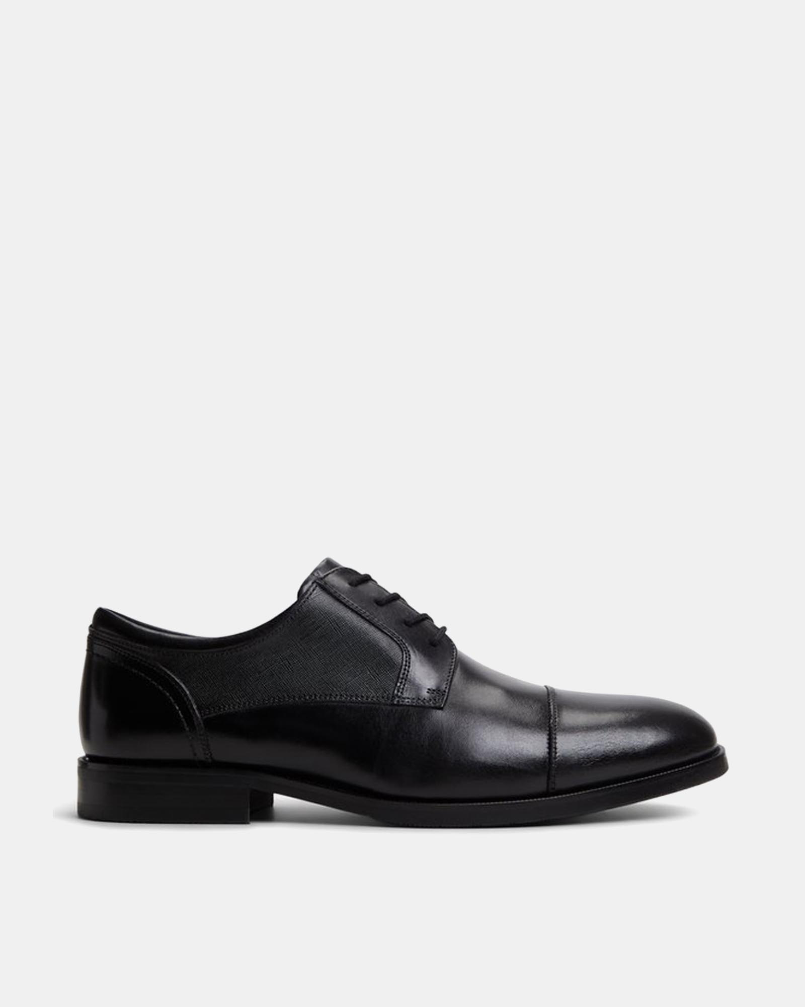 Wriggle Derby Shoes