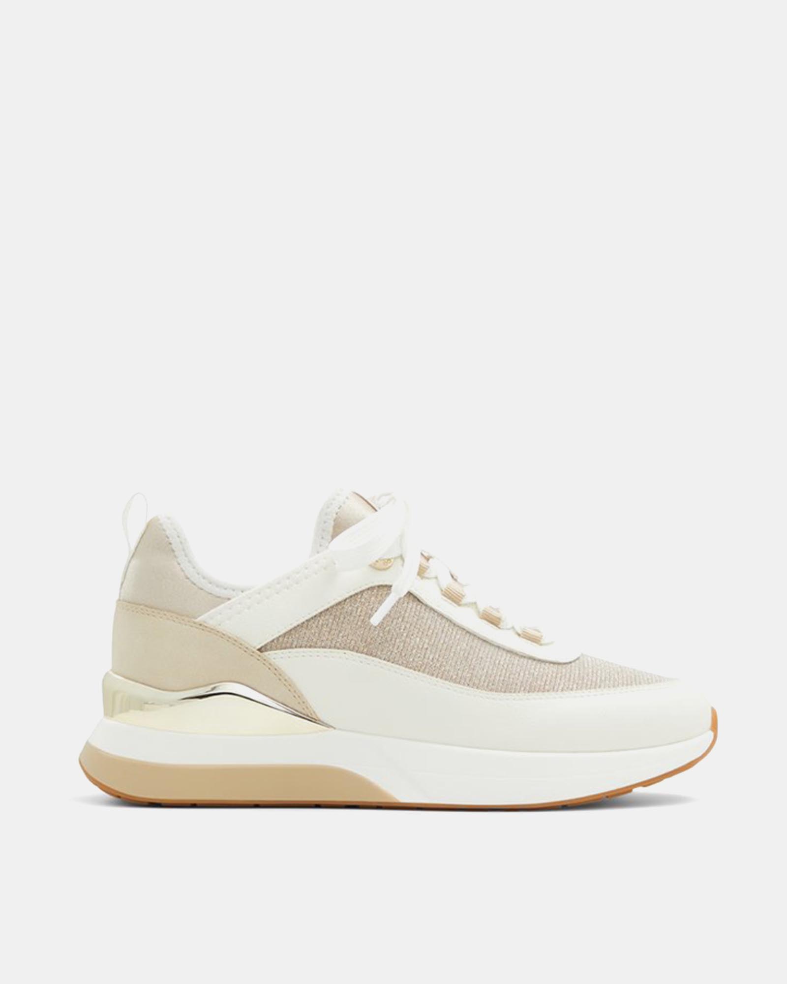 Quiltyn Sneakers