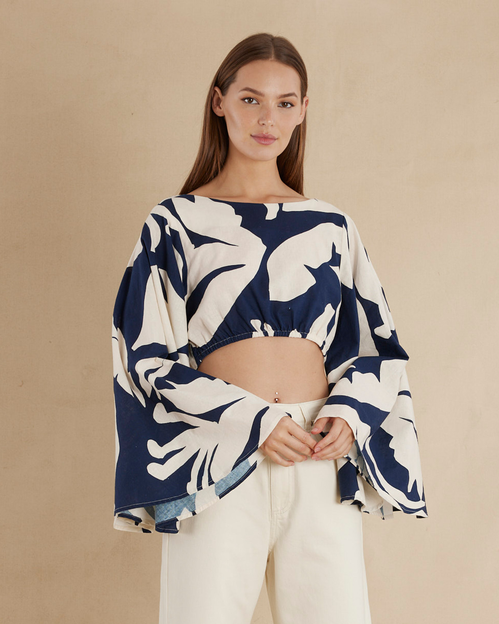Zaffira Linen Crop Top