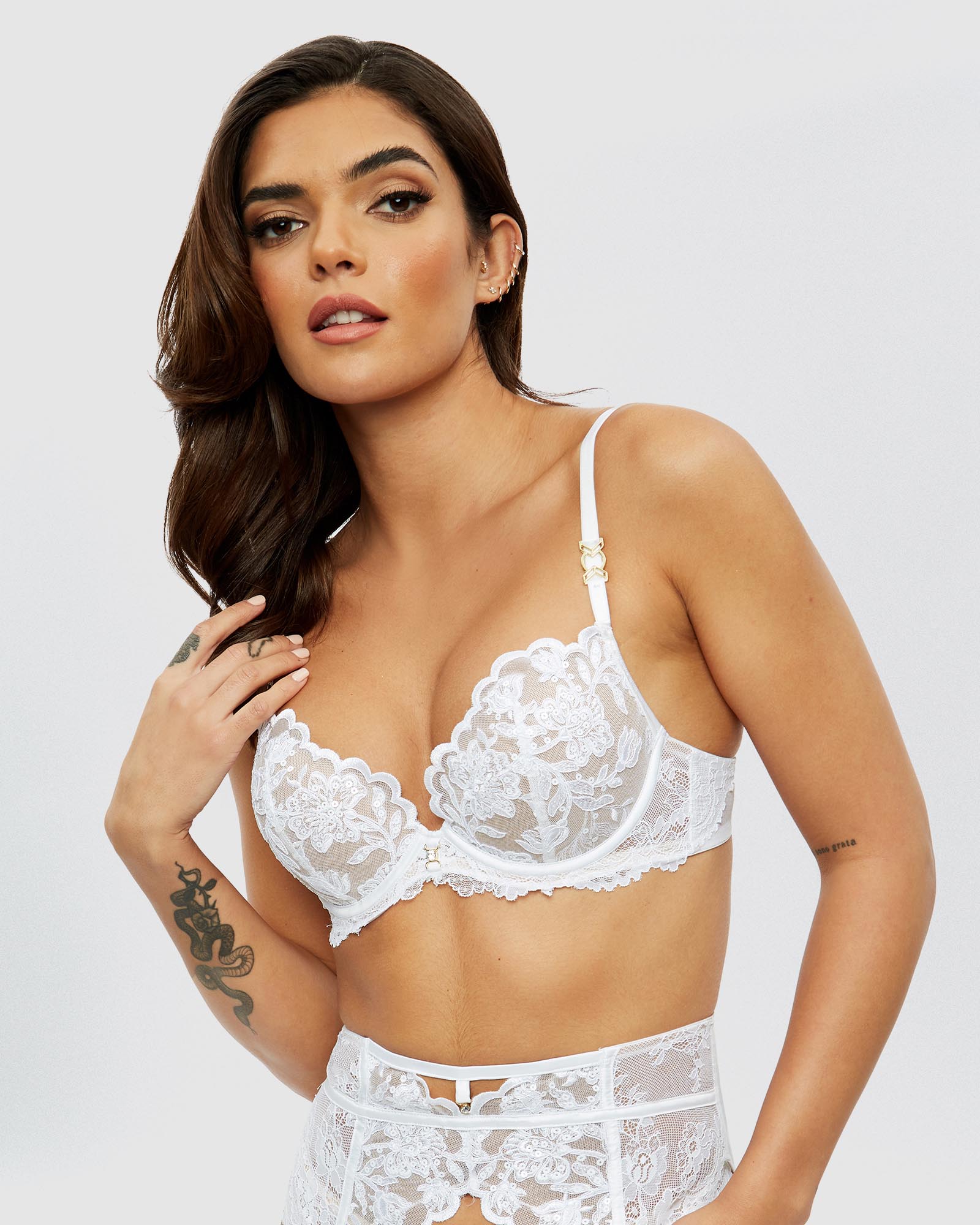 The Icon Padded Plunge