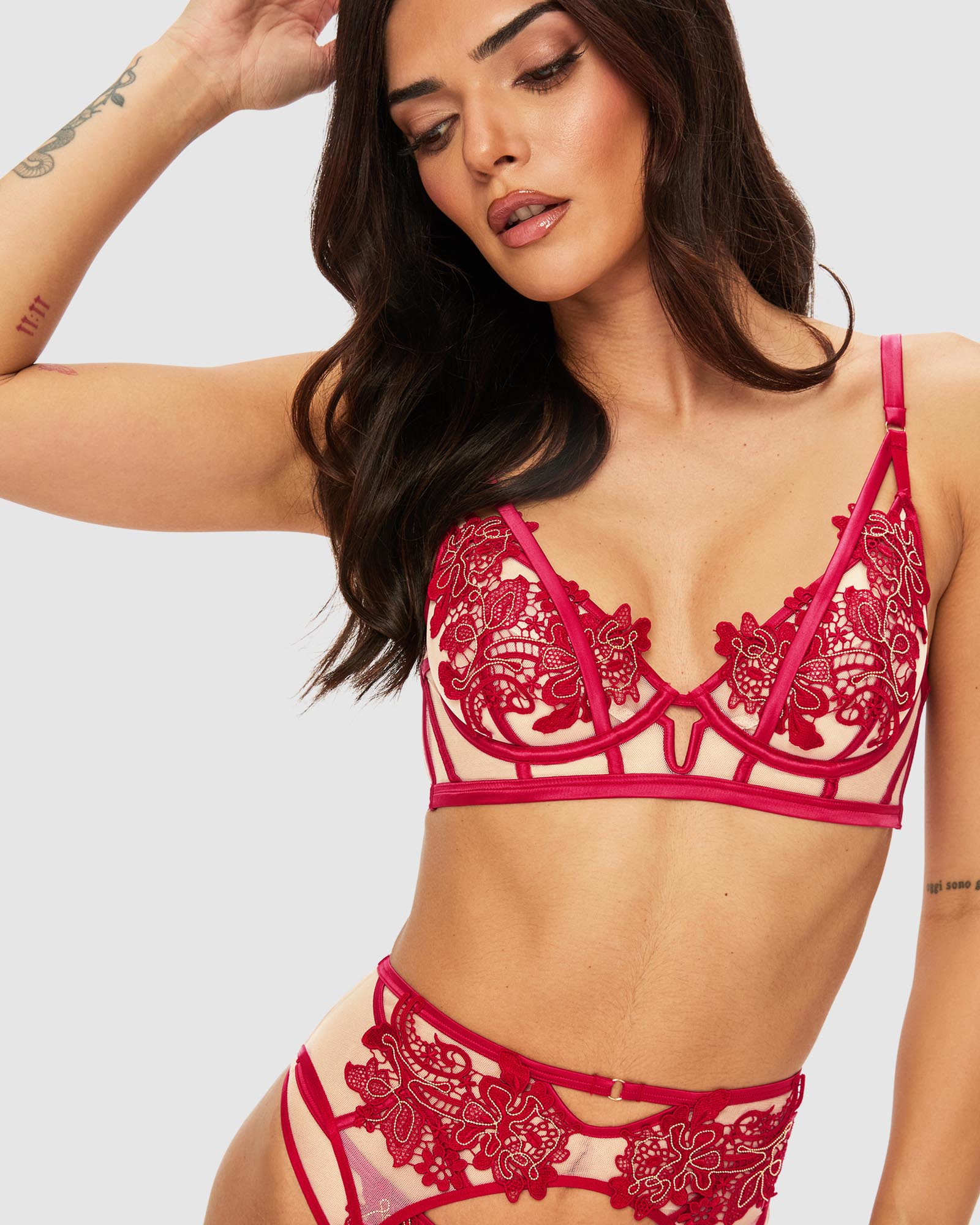 Enticement Non Pad Plunge Bra