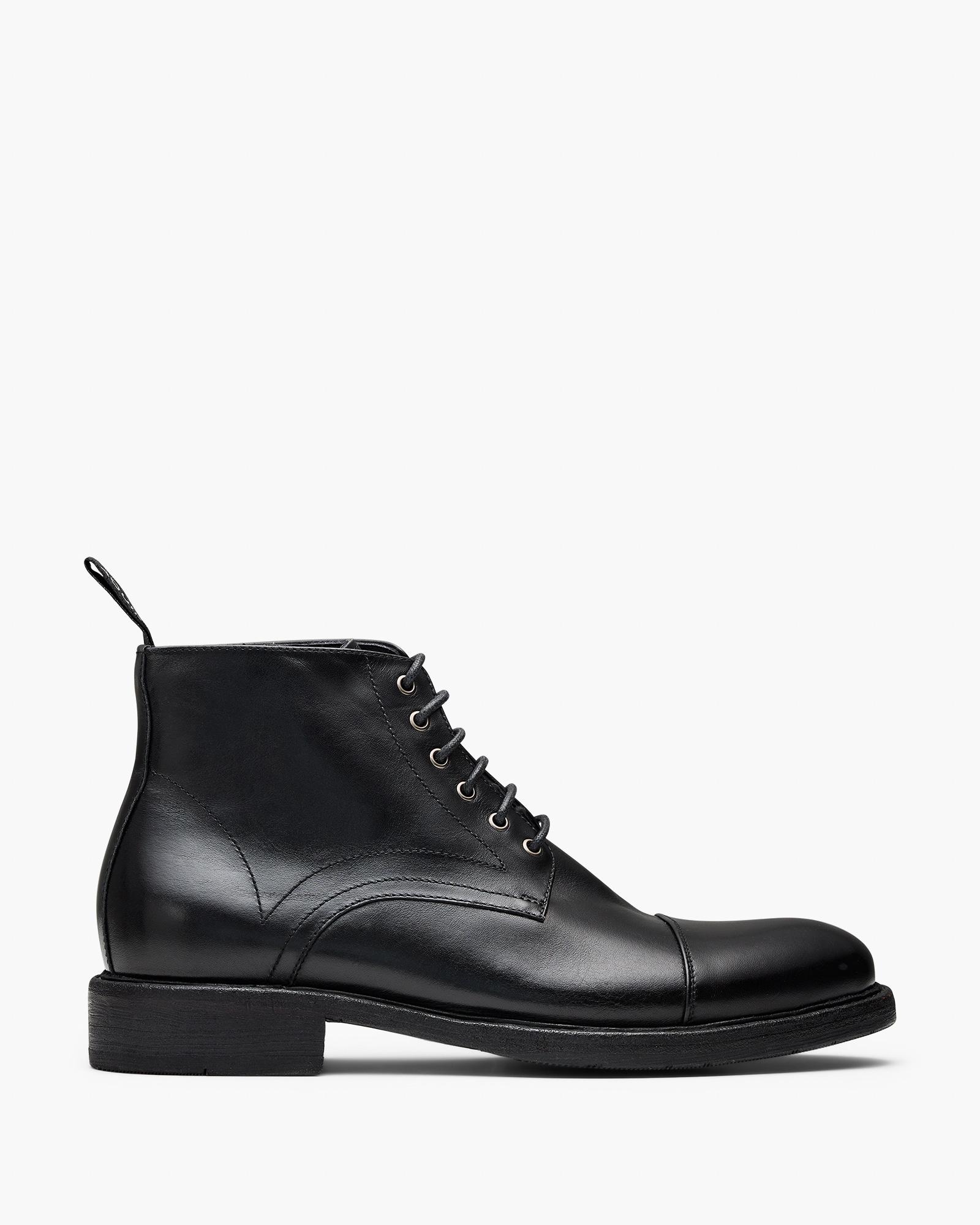Redding Lace-Up Boots
