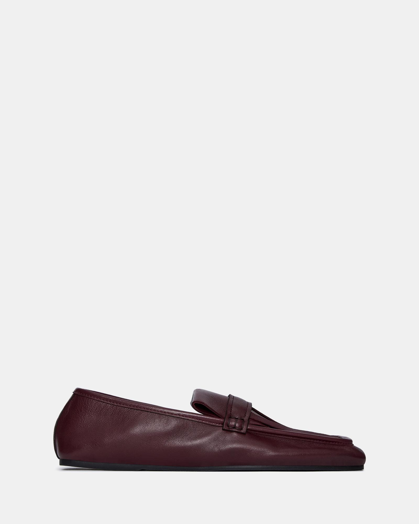 Fringe Leather Loafers