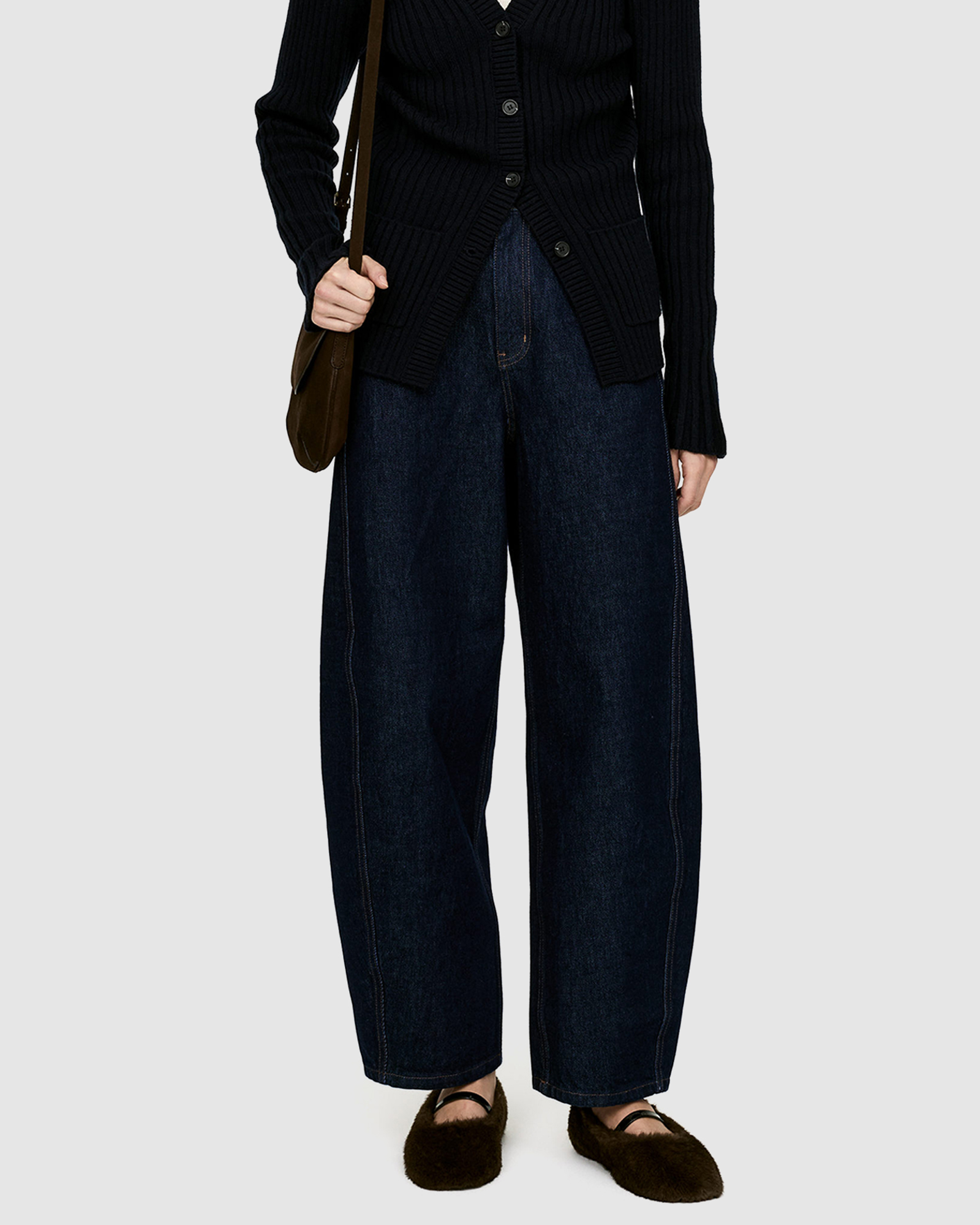 Barrel-Leg Jeans