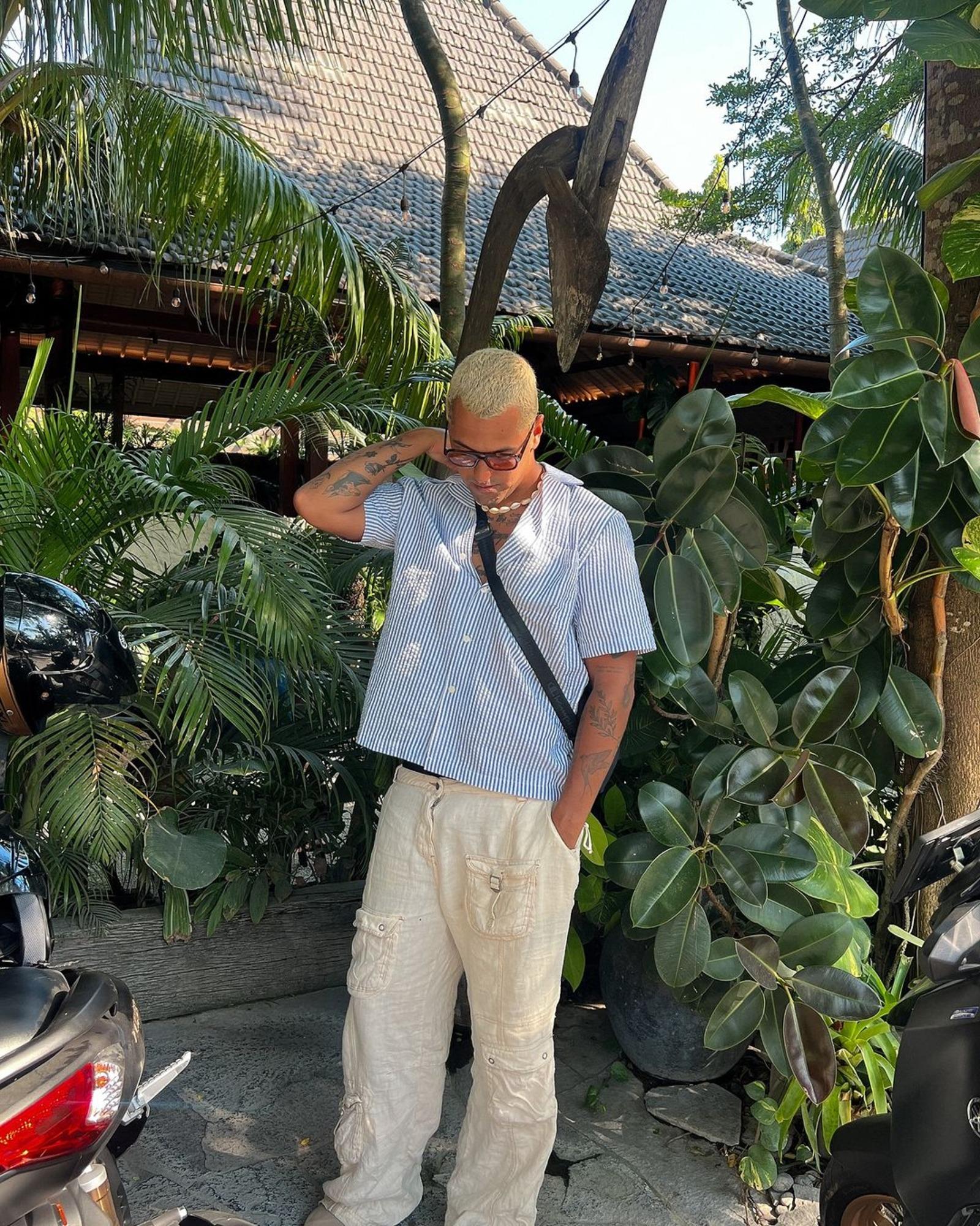 Seersucker Short Sleeve Resort Shirt
