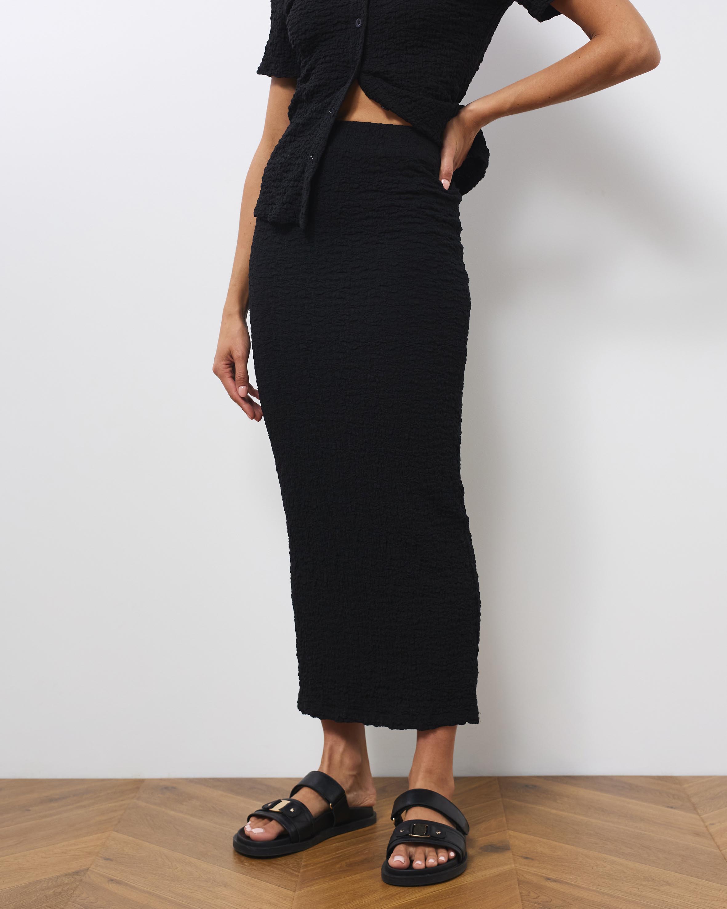 Sumi Textured Skirt