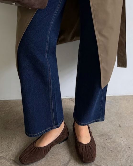 Amber Round Toe Suede Ballet Flats