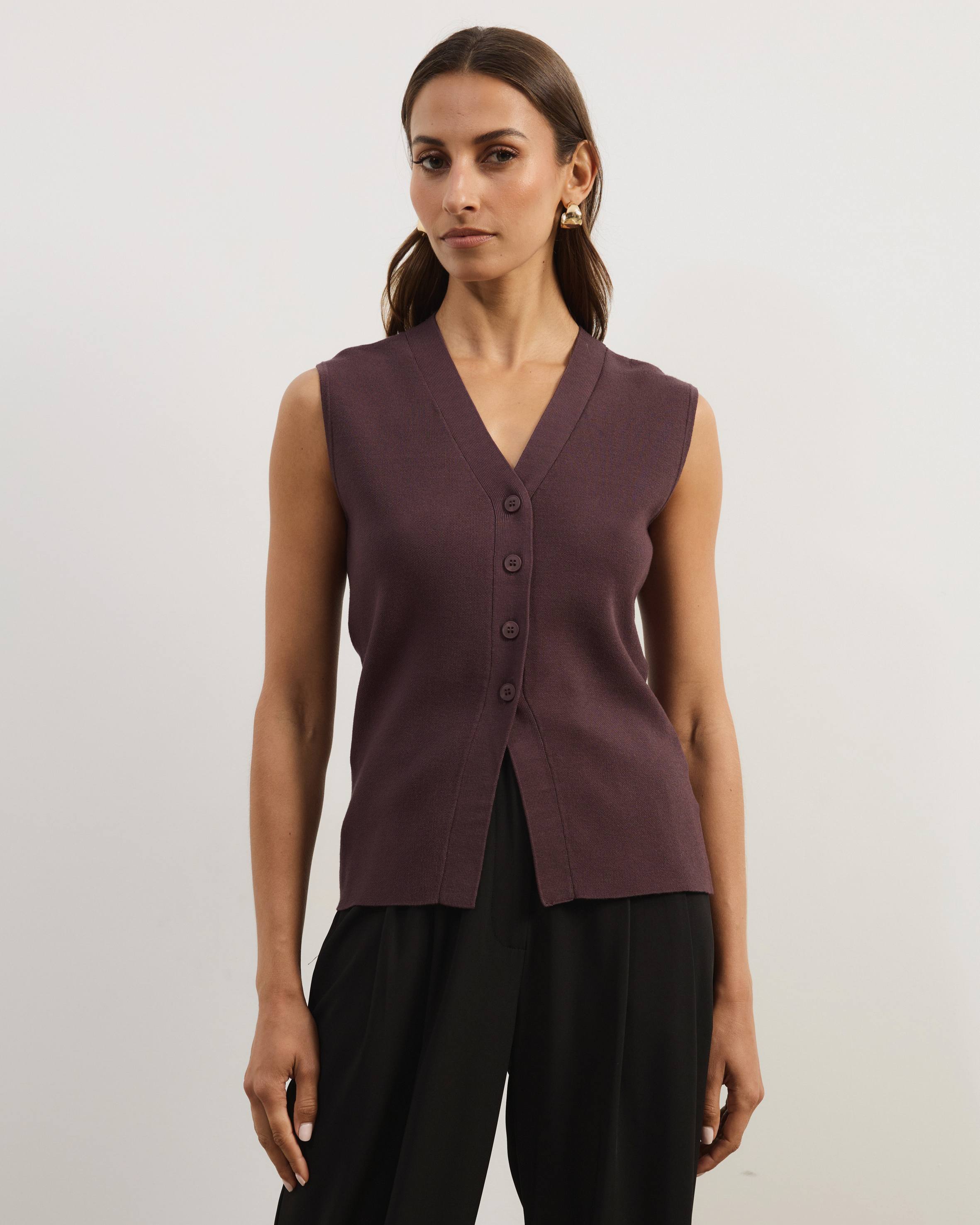 Noel V-Neck Sleeveless Knit Cardigan