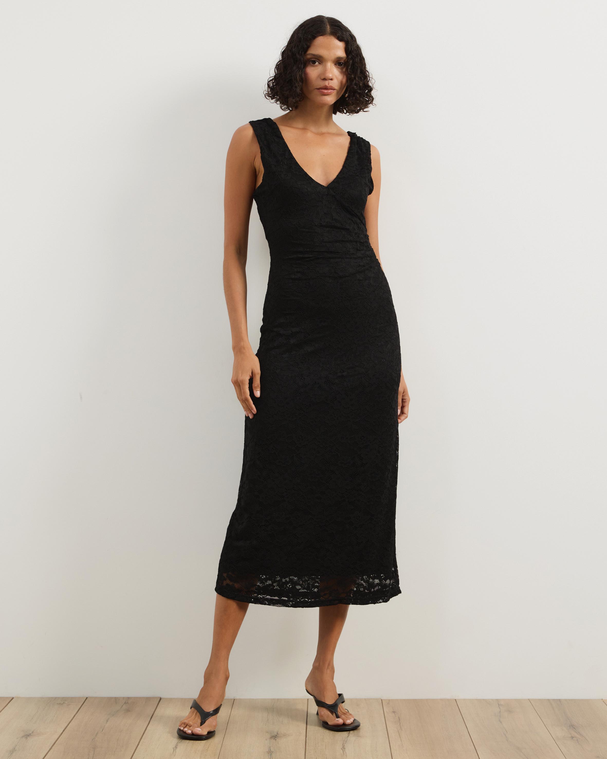 Nessi V-Neck Lace Midi Dress