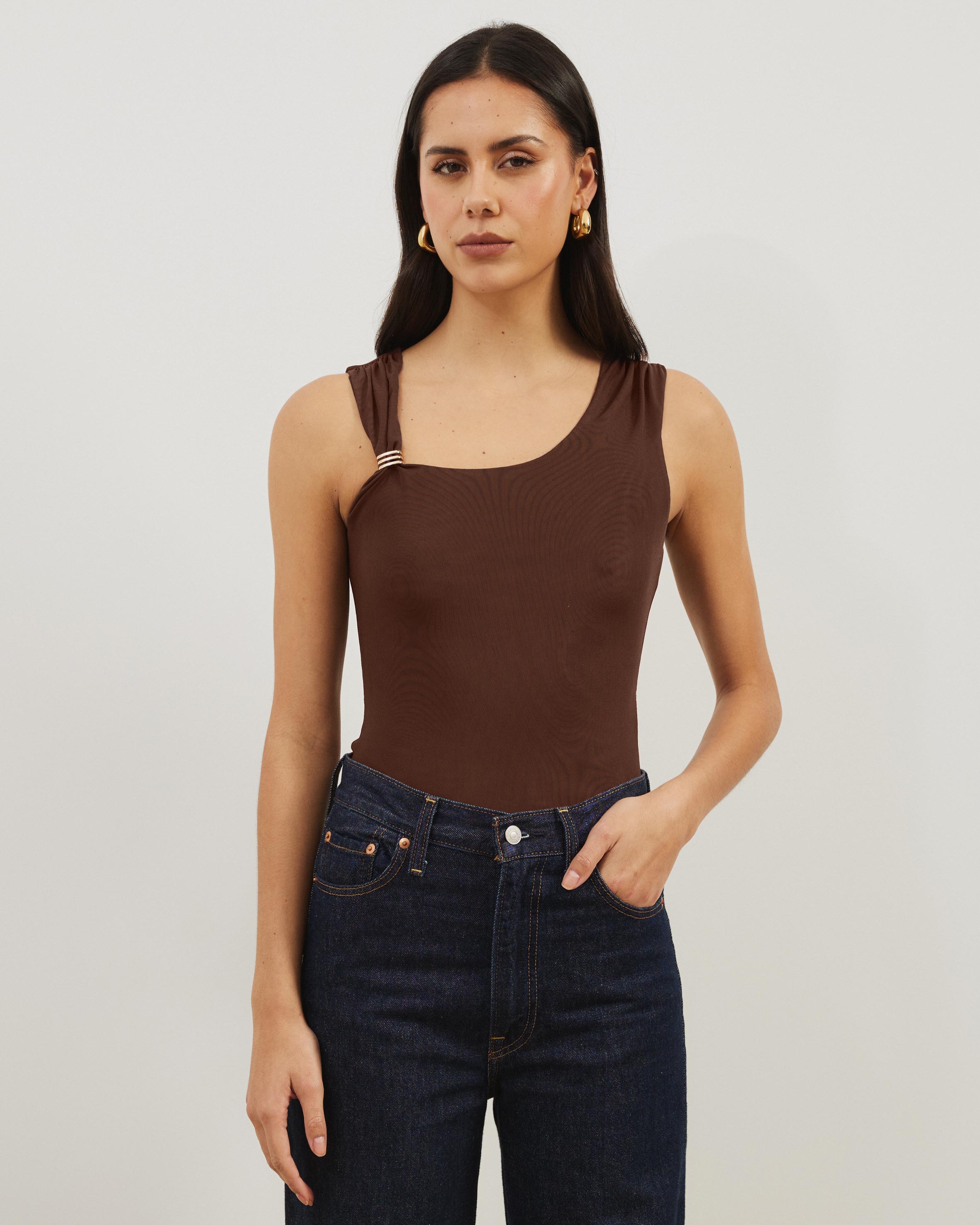 Opal Mesh Hardware Detail Top