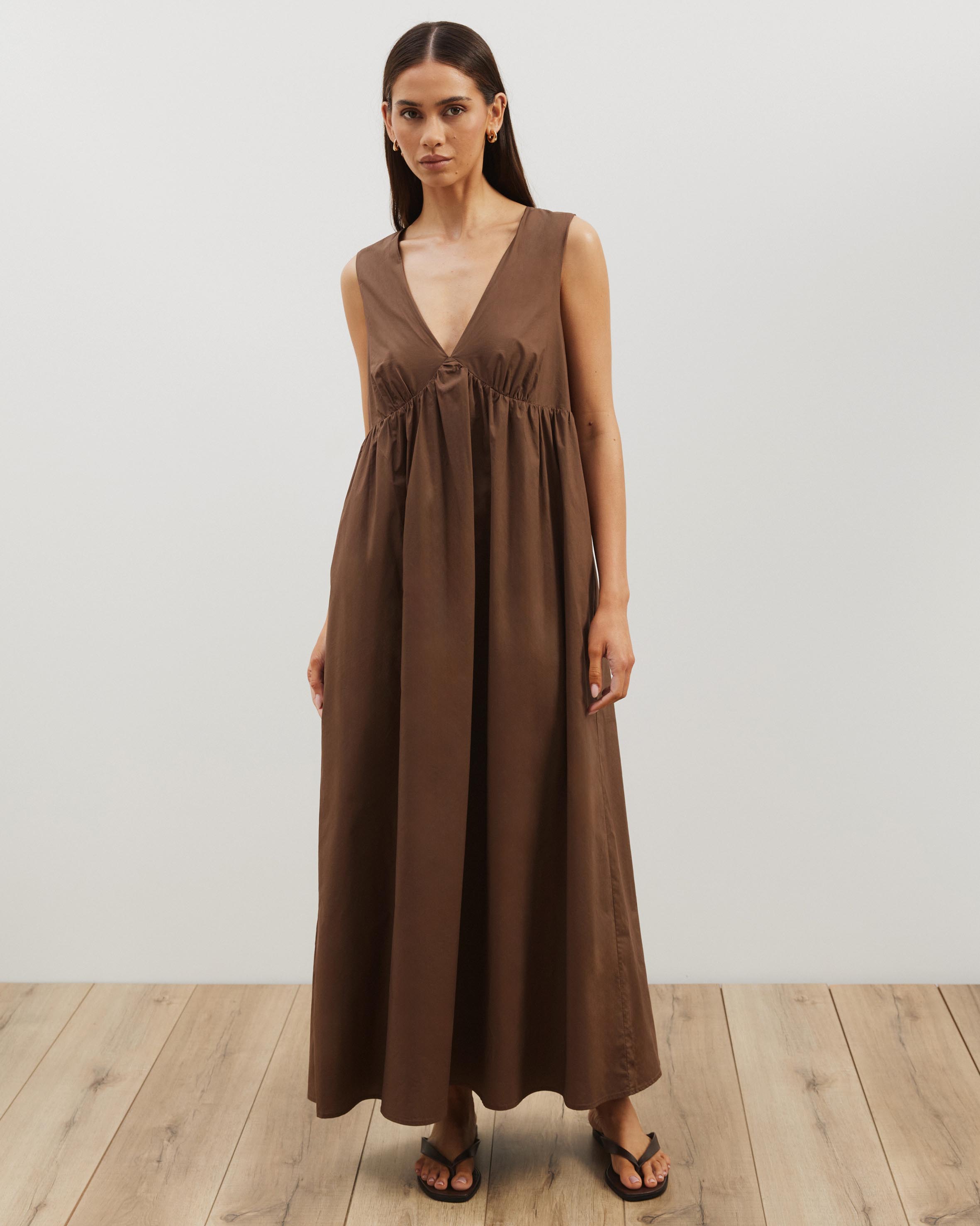 Louisa Vneck Midi Dress
