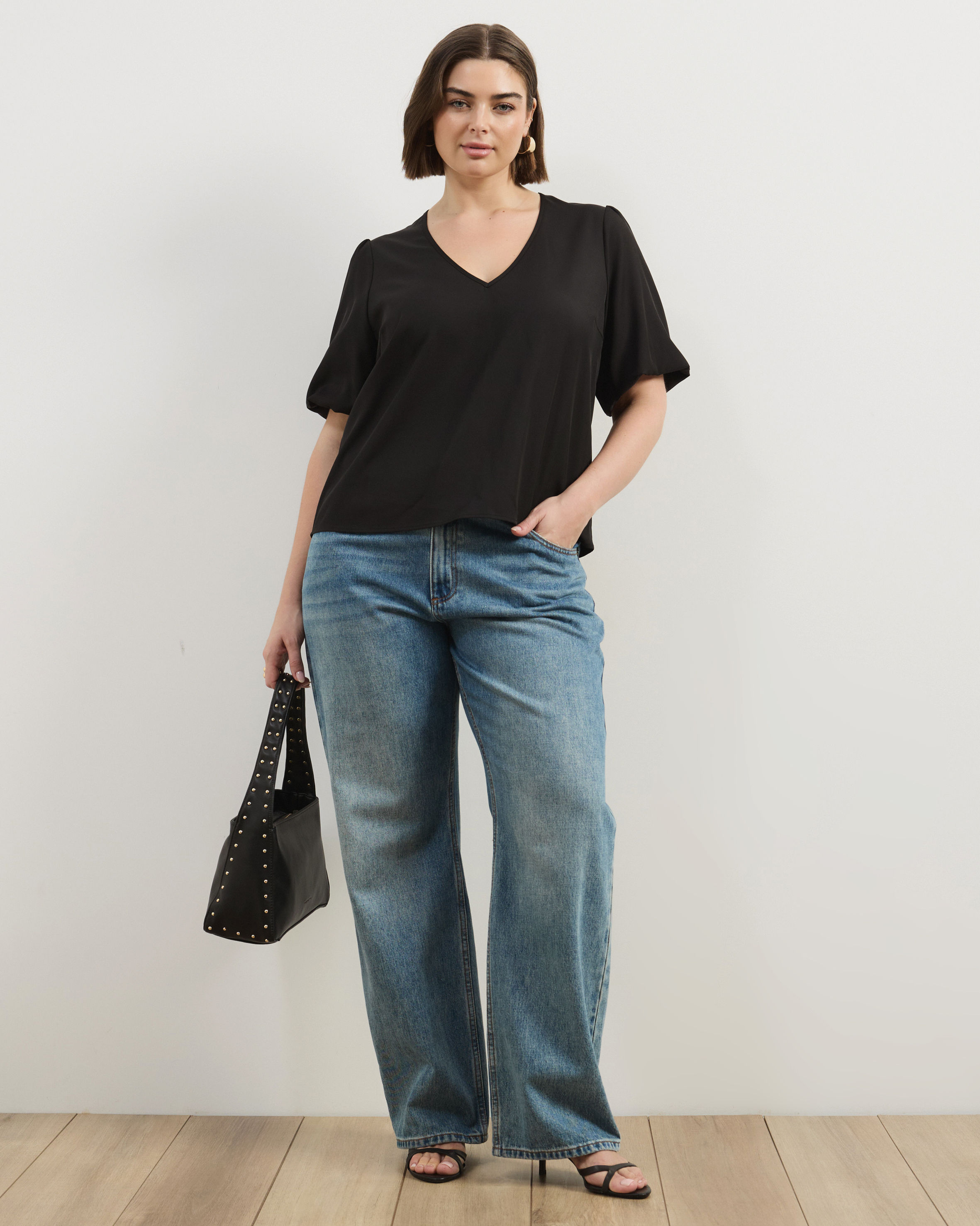 Aurelia V-Neck Puff Sleeve Blouse