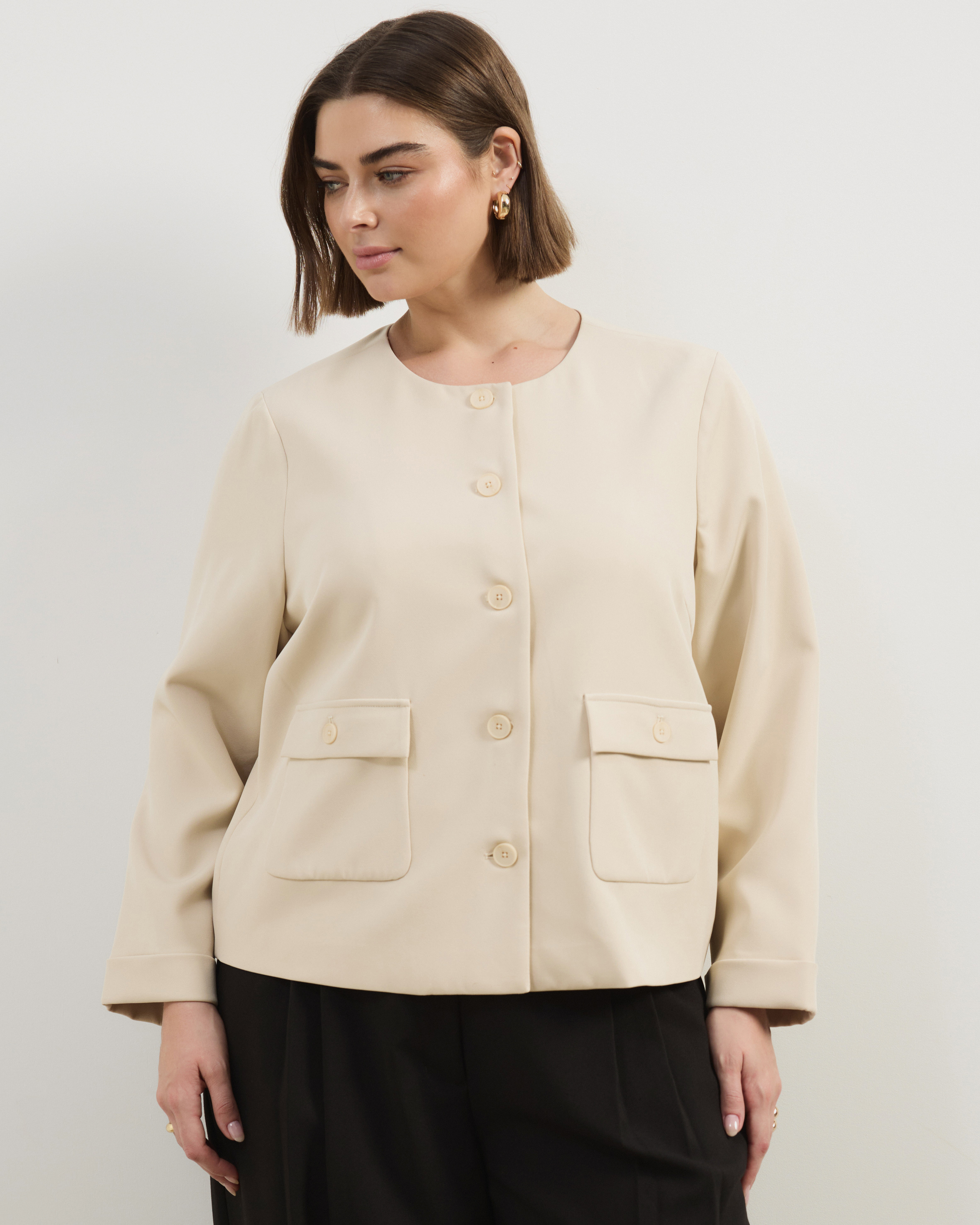Sorelle Cropped Tailored Jacket