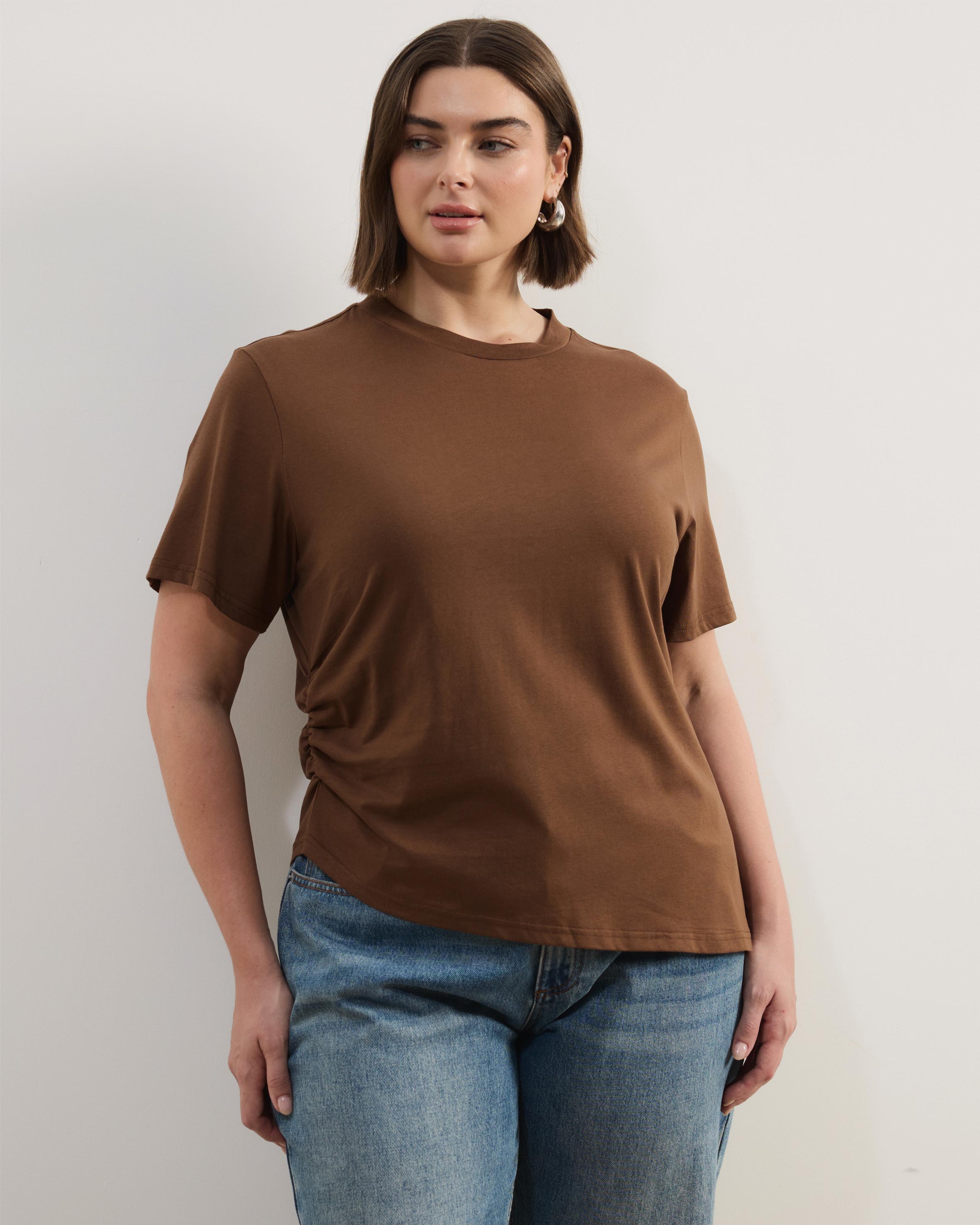 Emi Asymmetric Hem T-Shirt