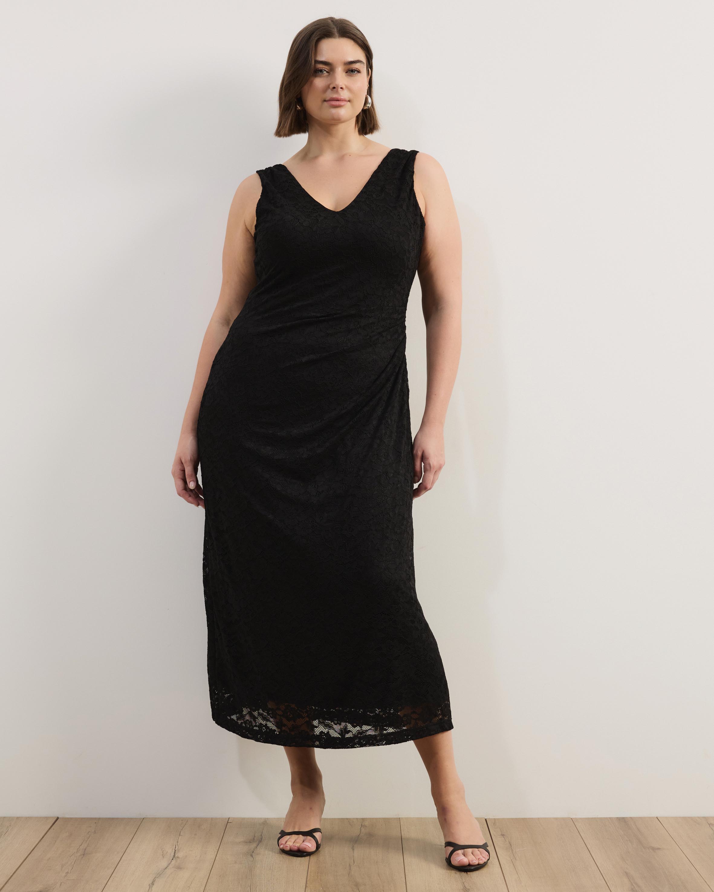 Nessi V-Neck Lace Midi Dress