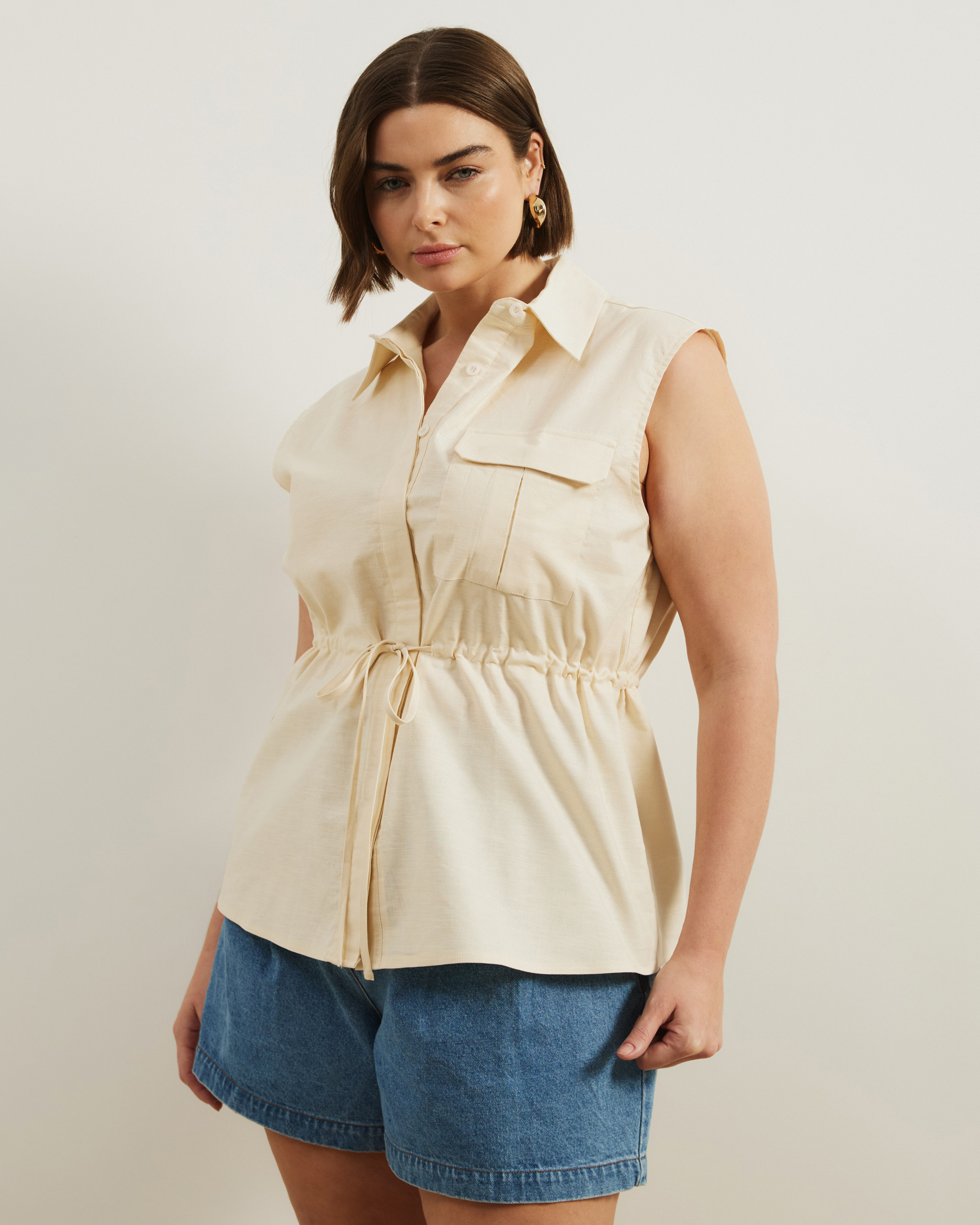 Charlotte Sleeveless Longline Linen Top