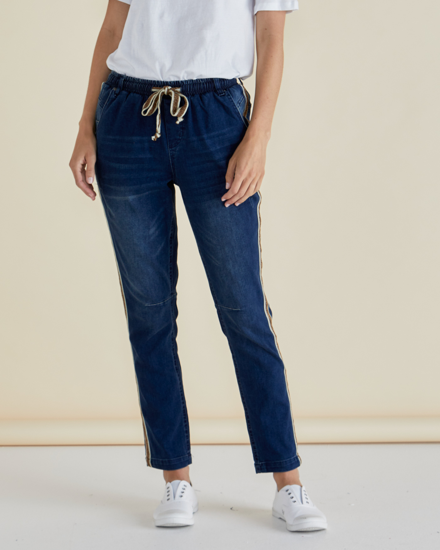 Zuri Jogger