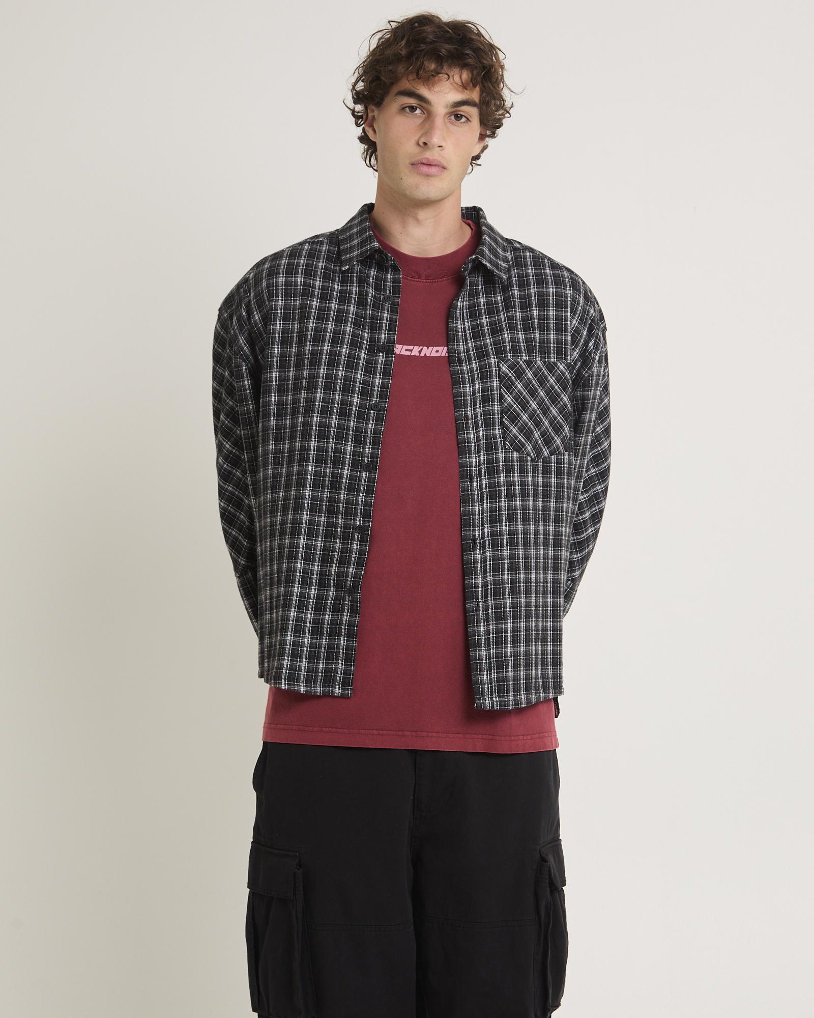 Johan Flannel Long Sleeve Shirt