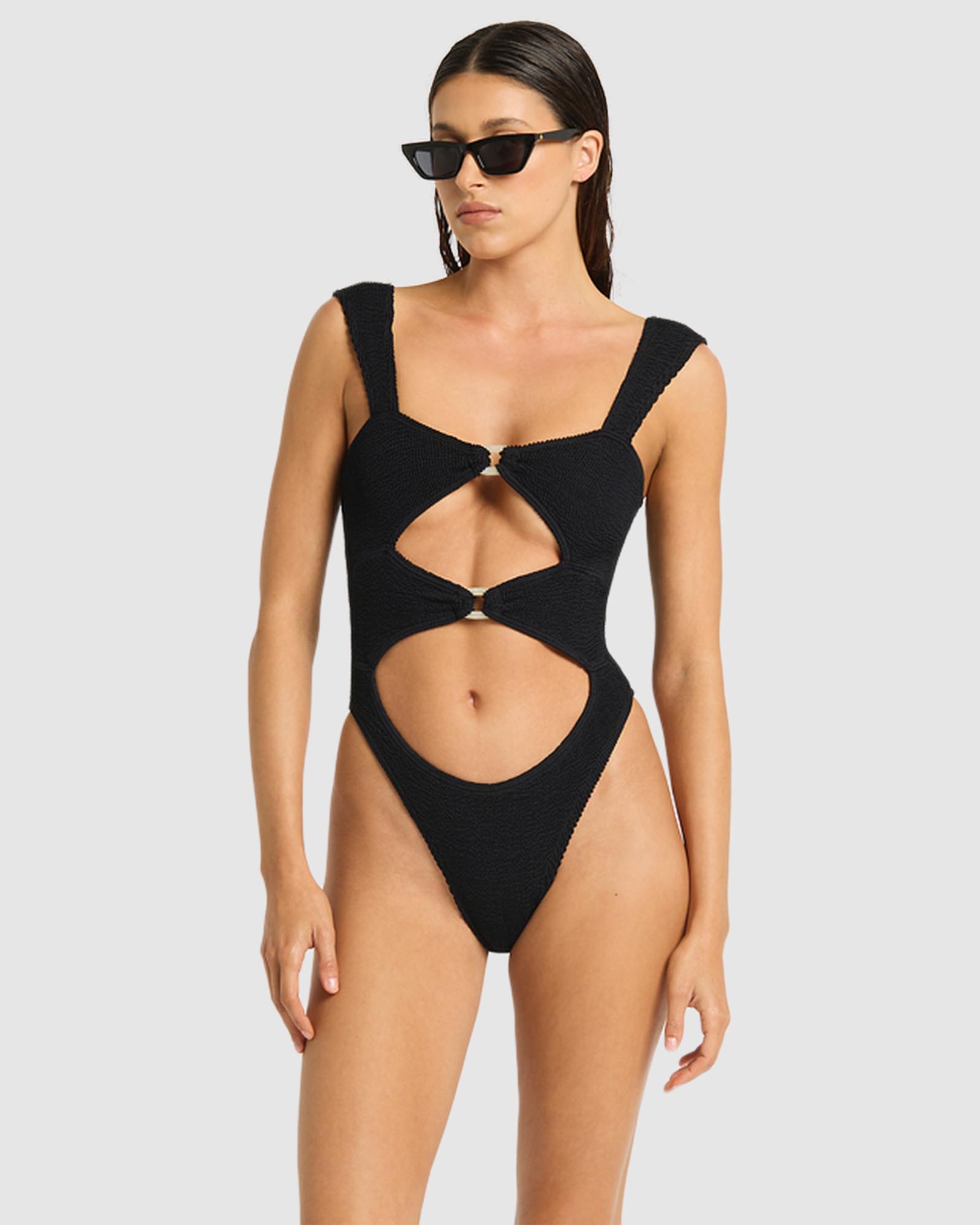 Ring Delphi One Piece