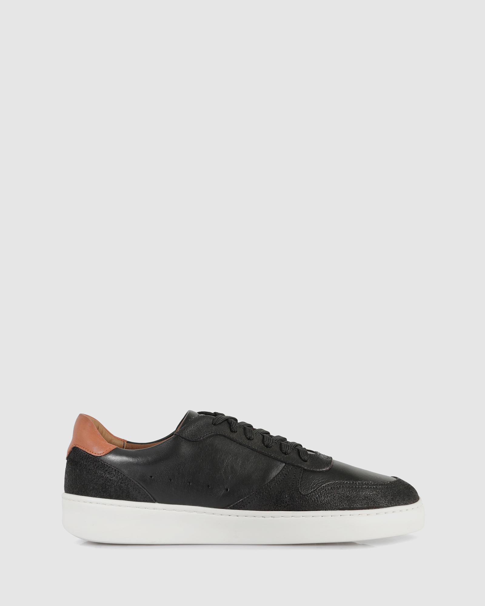Gian Low Top Sneakers