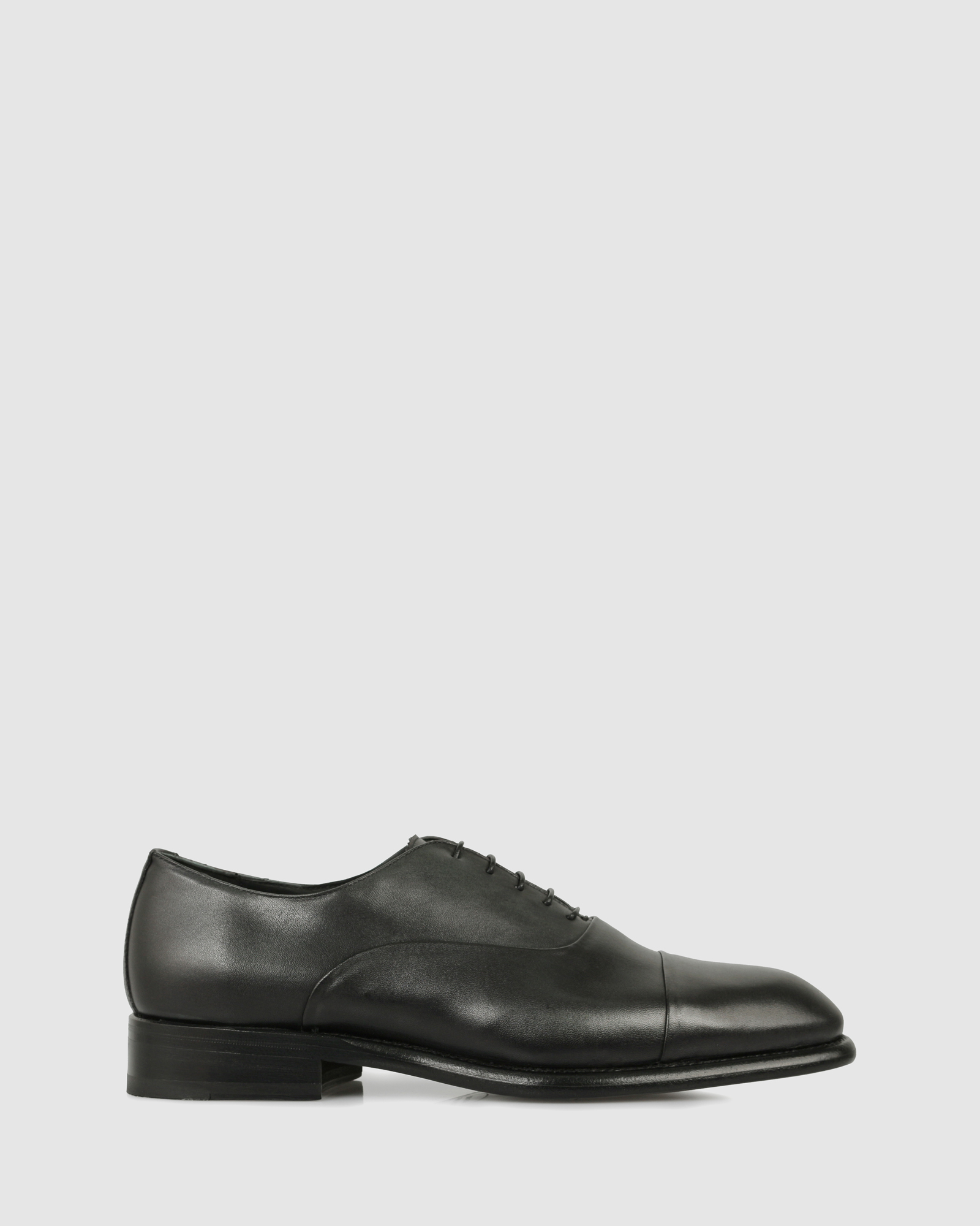 William Lace Ups