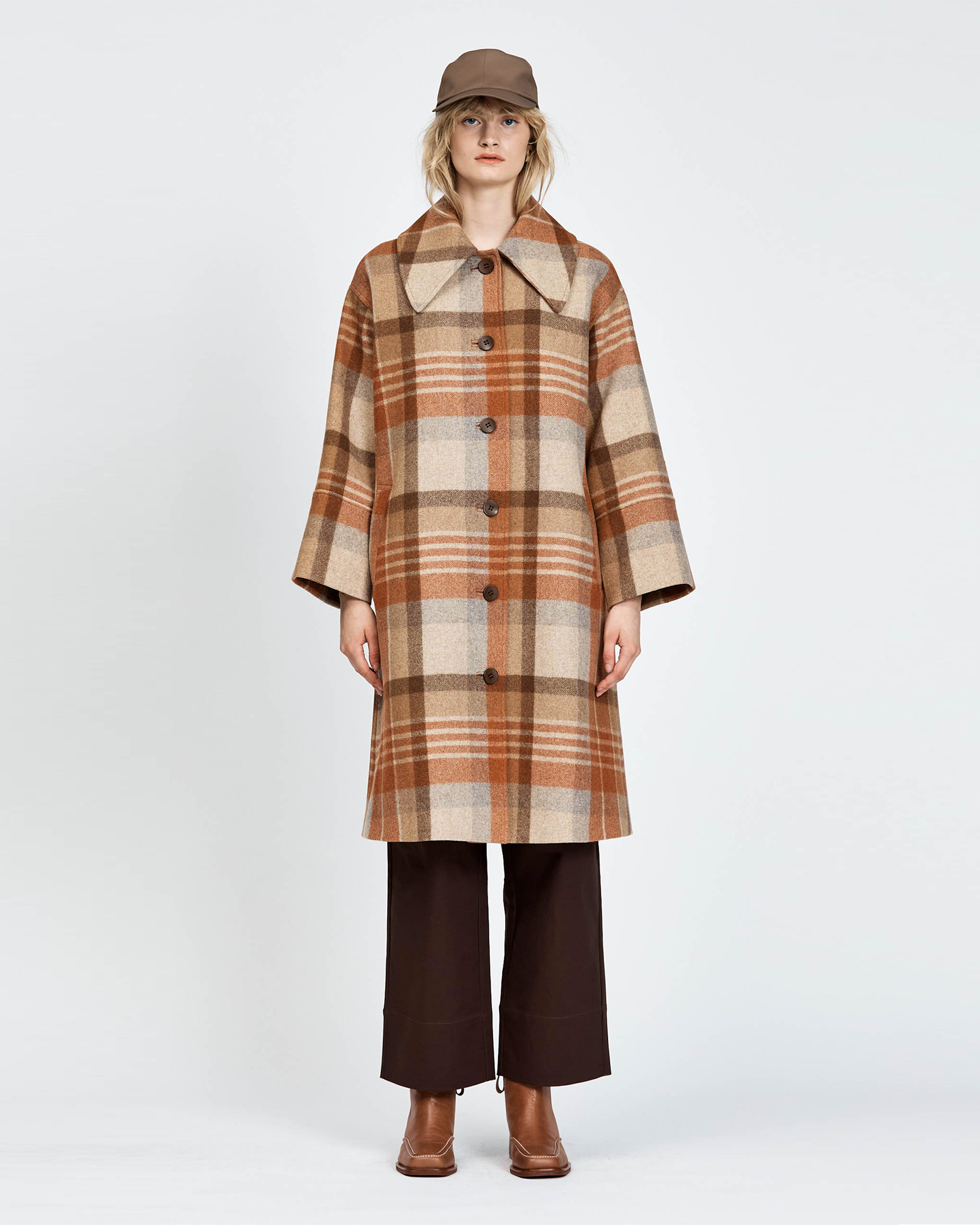 Varjo Coat Check