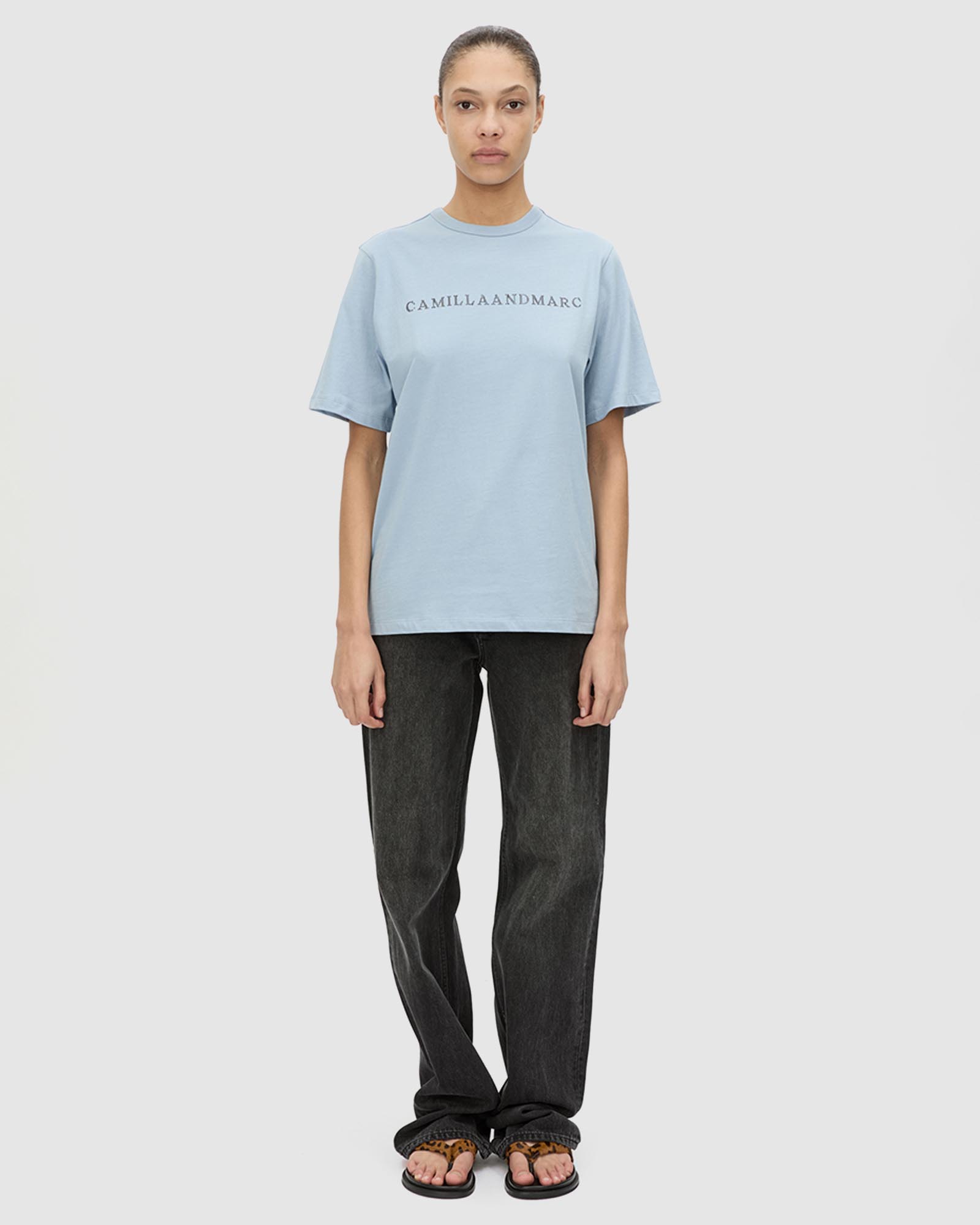 Athea Tee