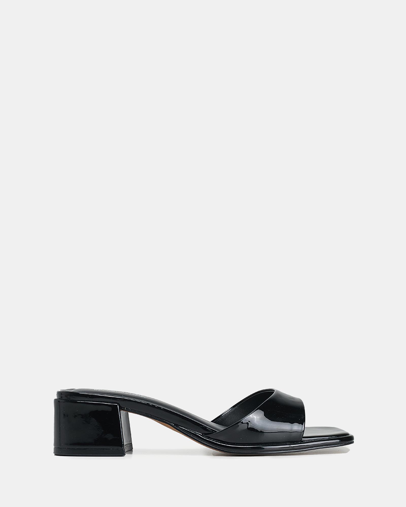 Dashaa Heels