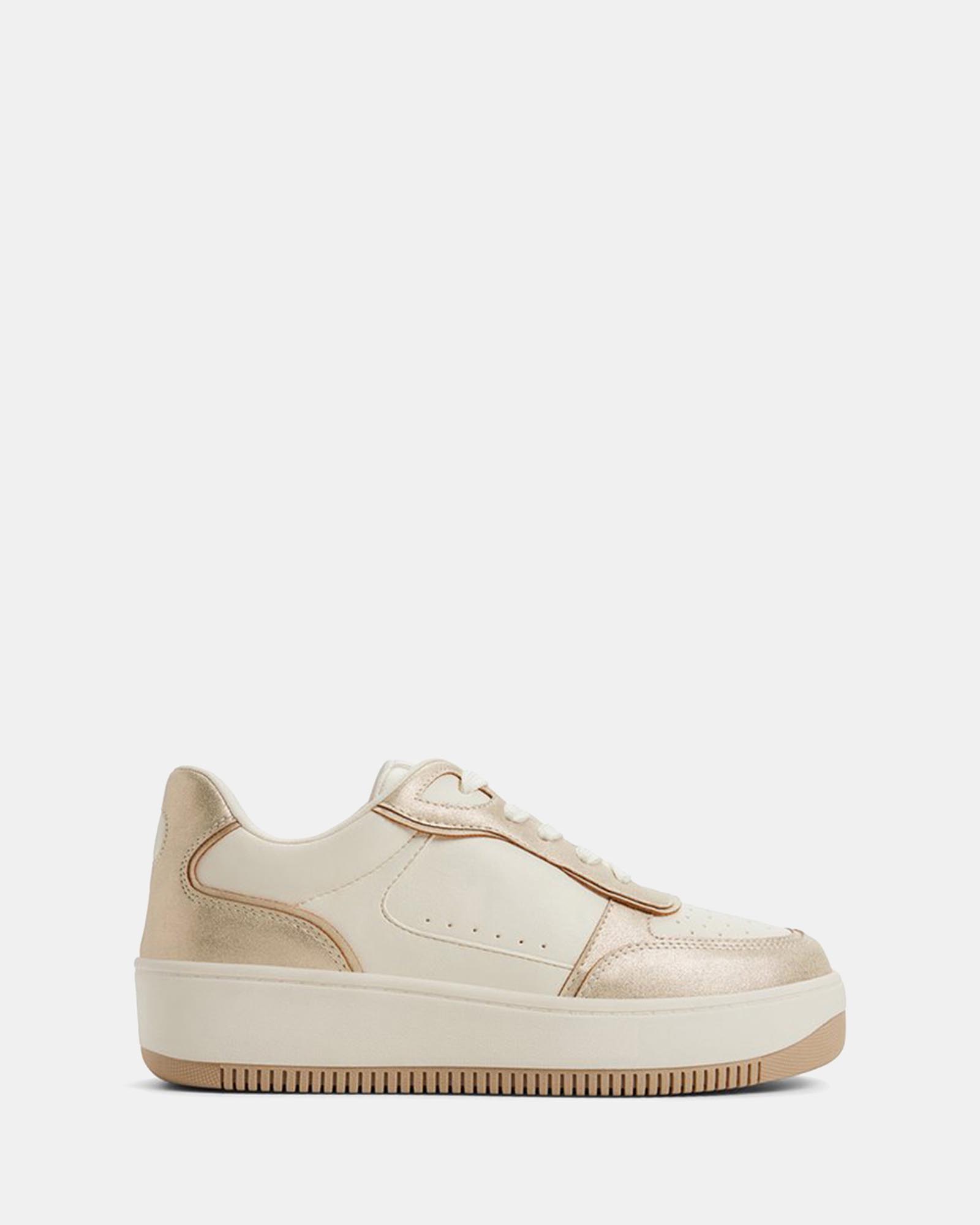 Freshy Sneakers