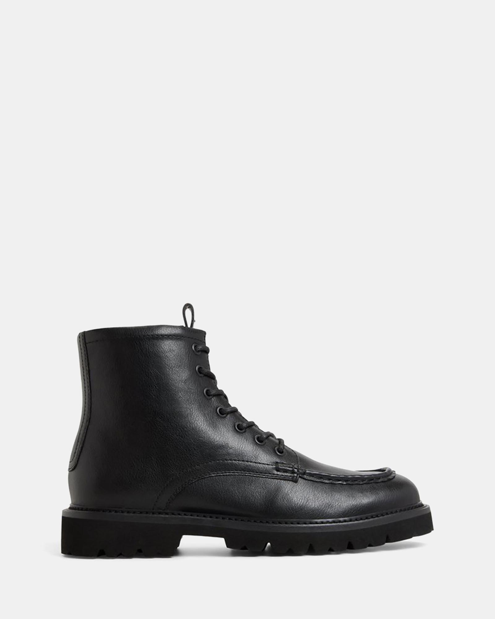 Rhomer Boots