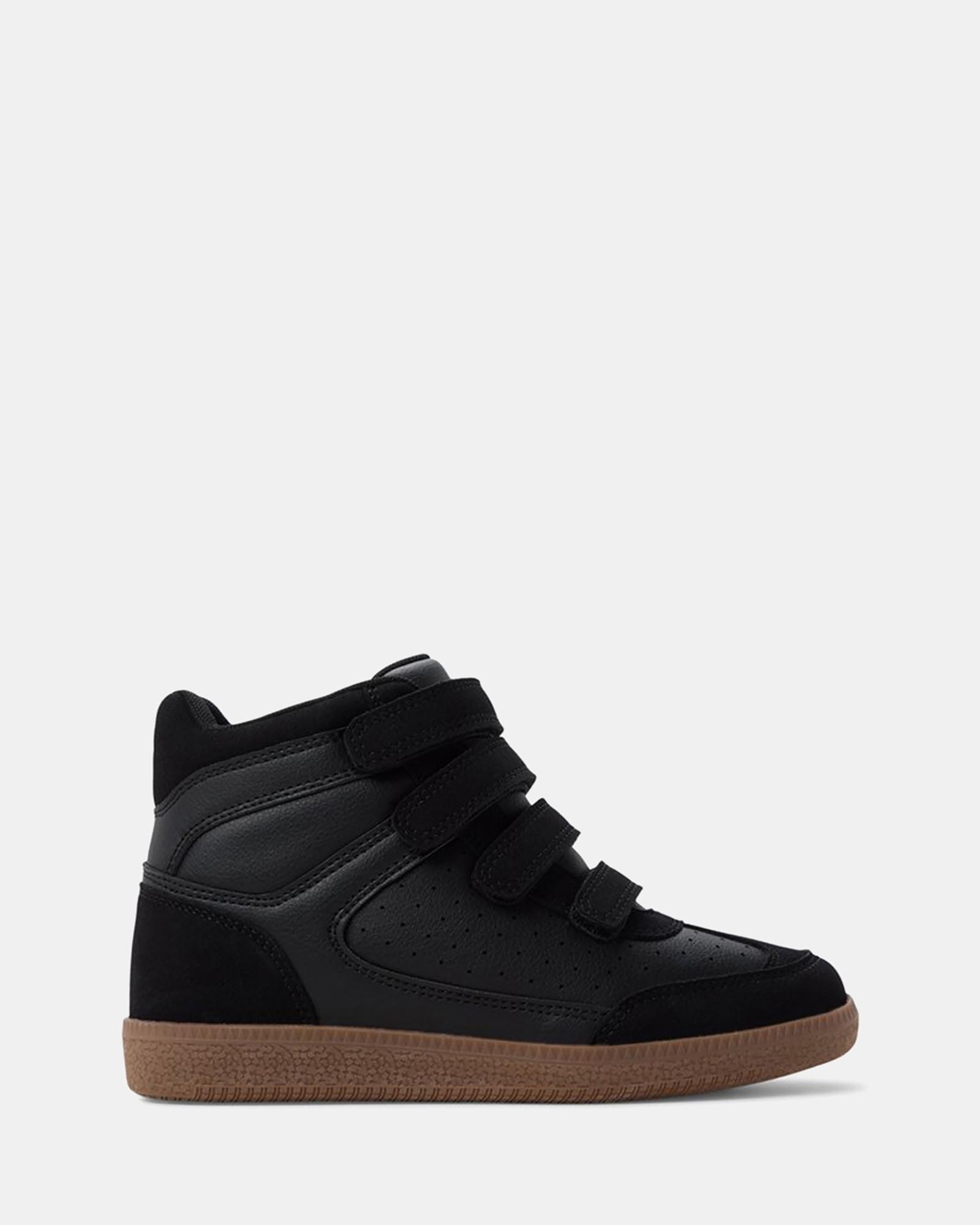 Nikcolette Sneakers